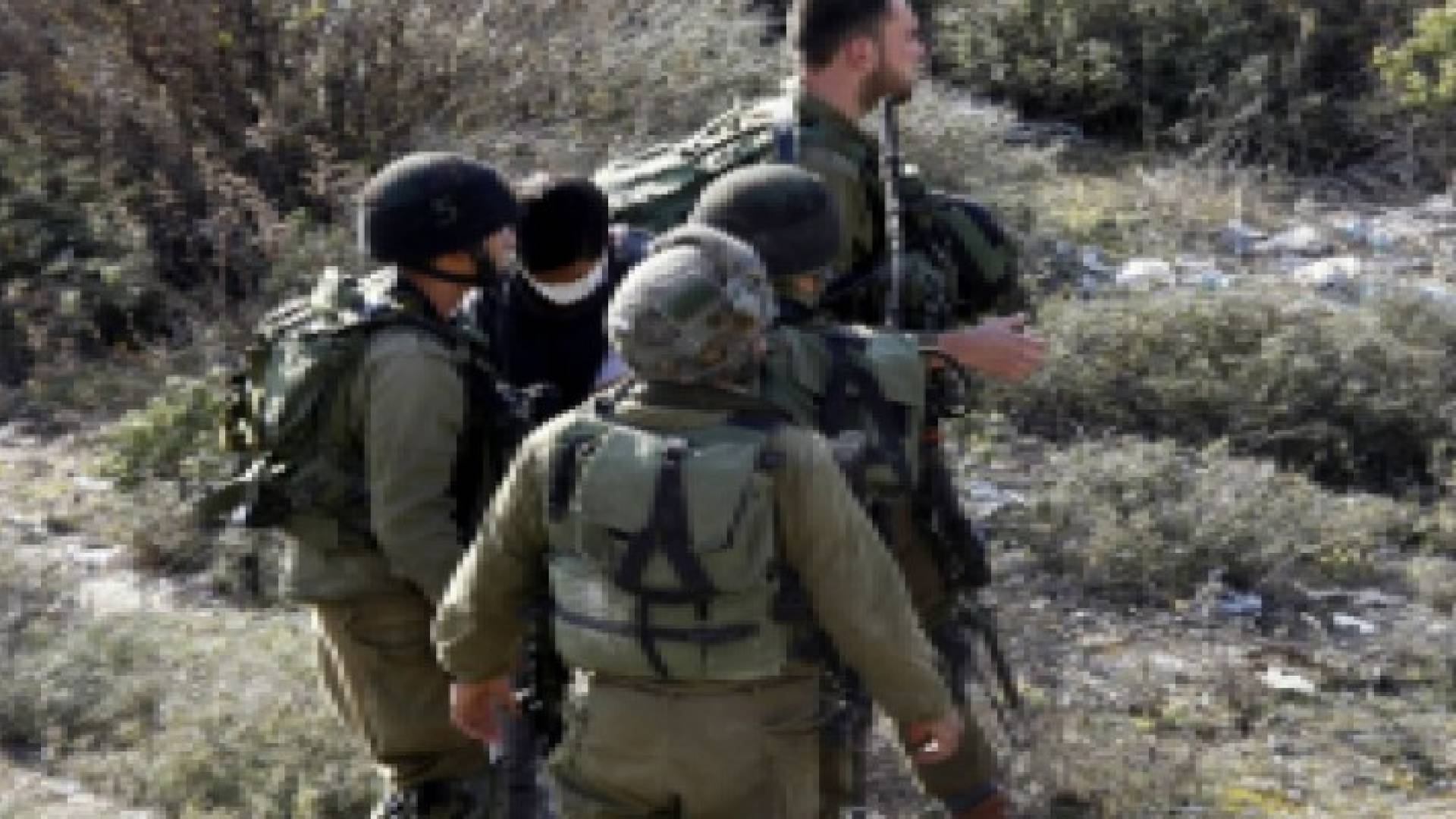 حملة اقتحامات واعتقالات بالضفة