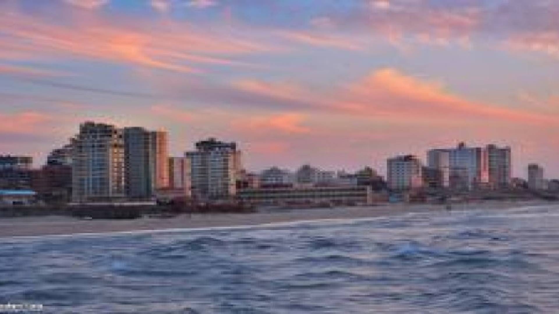 سفينة النساء تبحر إلى غزة أيلول القادم