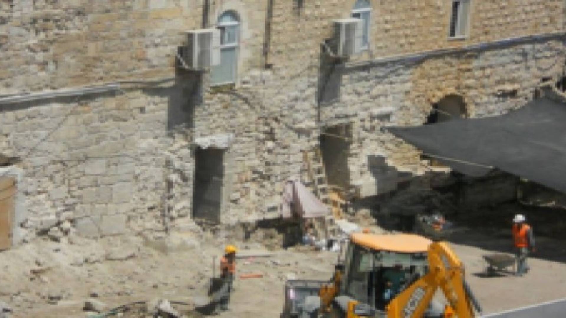 الاحتلال يمنع أعمال ترميم في ساحات الأقصى
