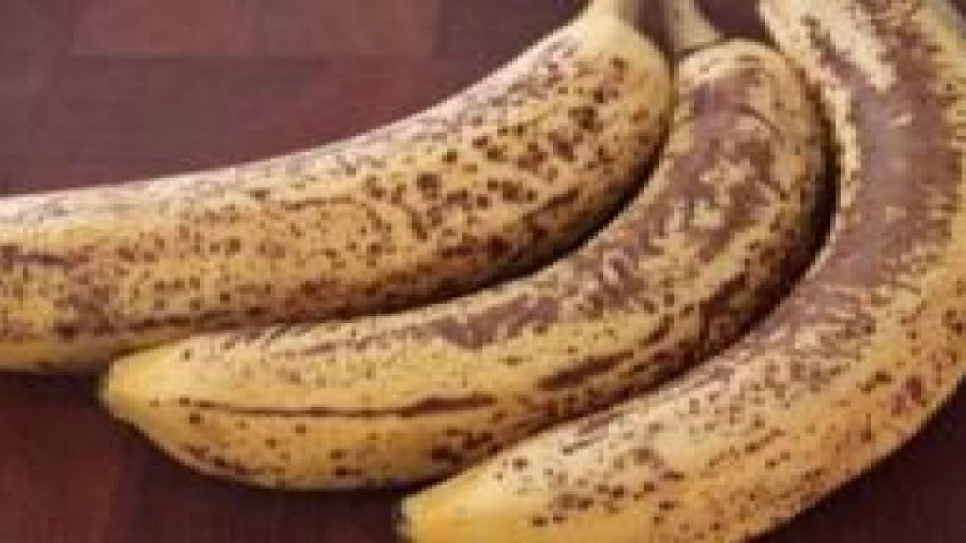 سواد الموز ليس "عفن" بل مضاد سرطان