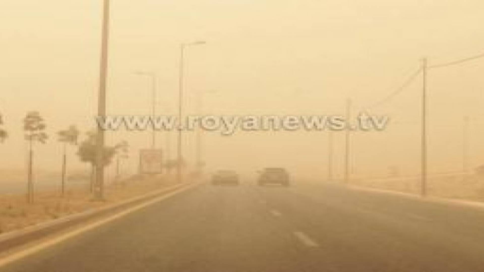 أجواء مغبرة مساء الأحد .. وانخفاض كبير على الحرارة الاثنين مع زخات مطرية