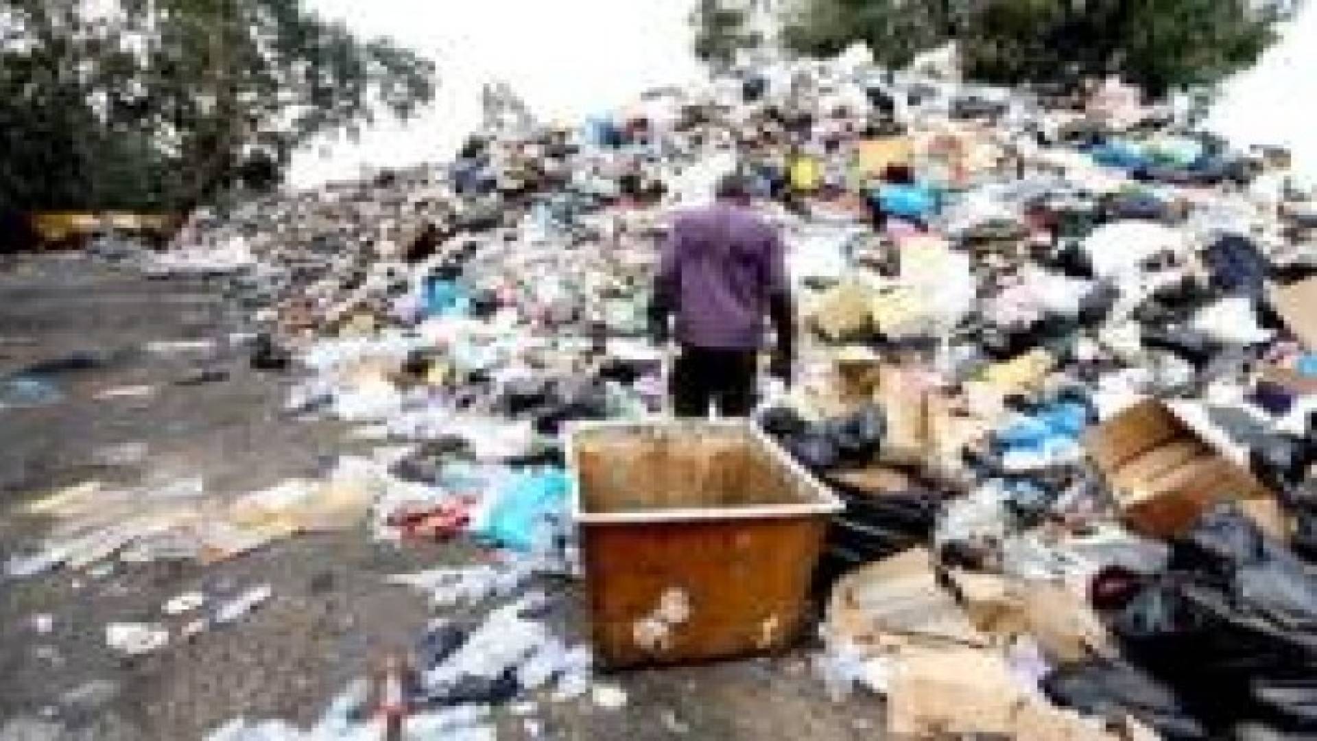 الحكومة اللبنانية تقر خطة لحل أزمة النفايات