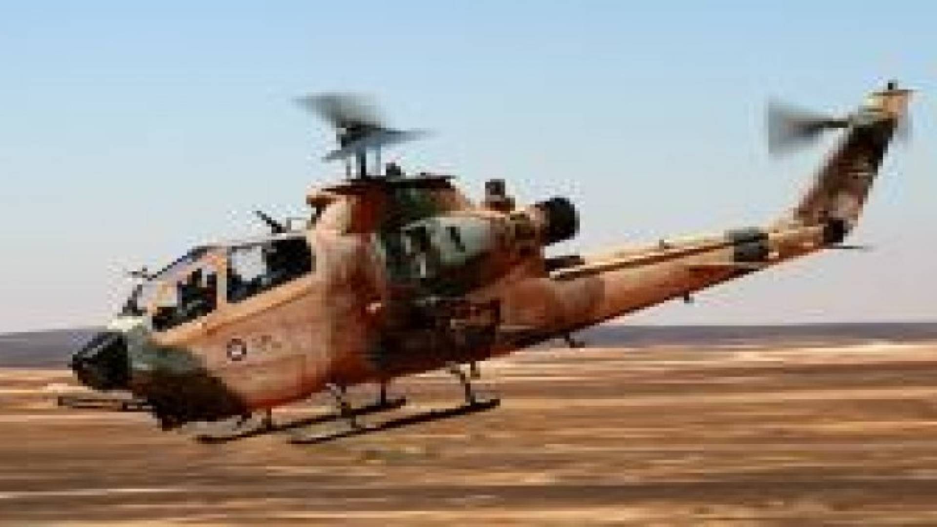 يدعوت : سلاح الجو الاردني ينقذ إسرائيليا سقط بمنطقة جبل رام