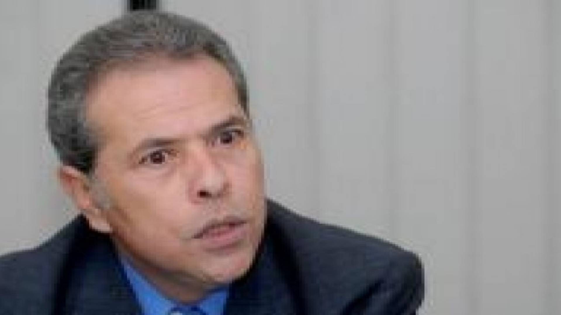 مصر:  منع توفيق عكاشة من السفر بسبب تزوير الدكتوراه