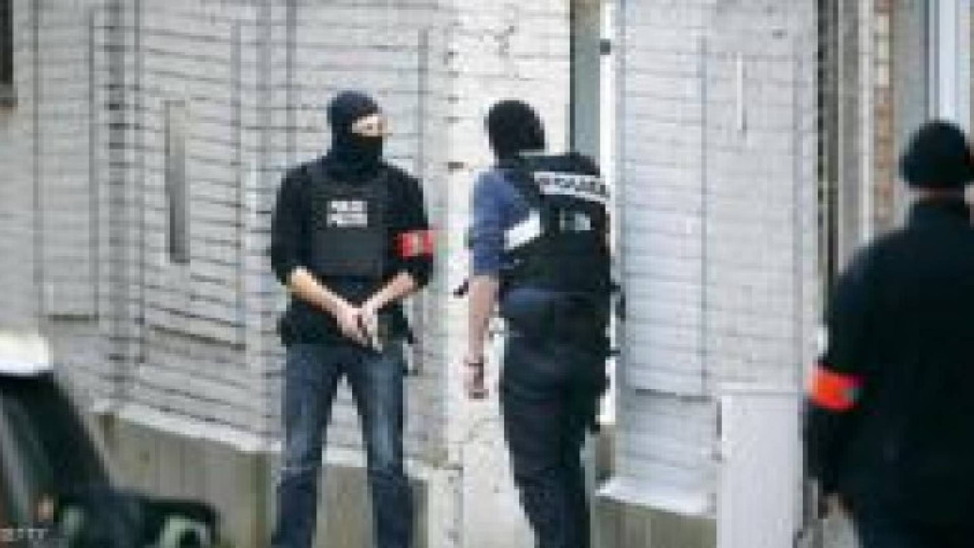 بروكسل: إصابة 3 ضباط في اشتباك مع مطلوبين