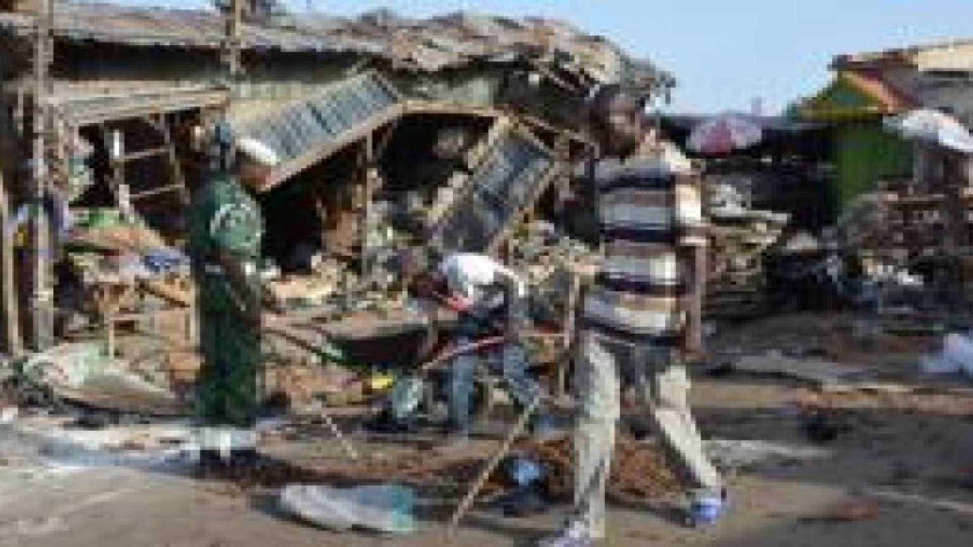 نيجيريا.. مقتل وجرح العشرات بمسجد بسبب انتحاريتين