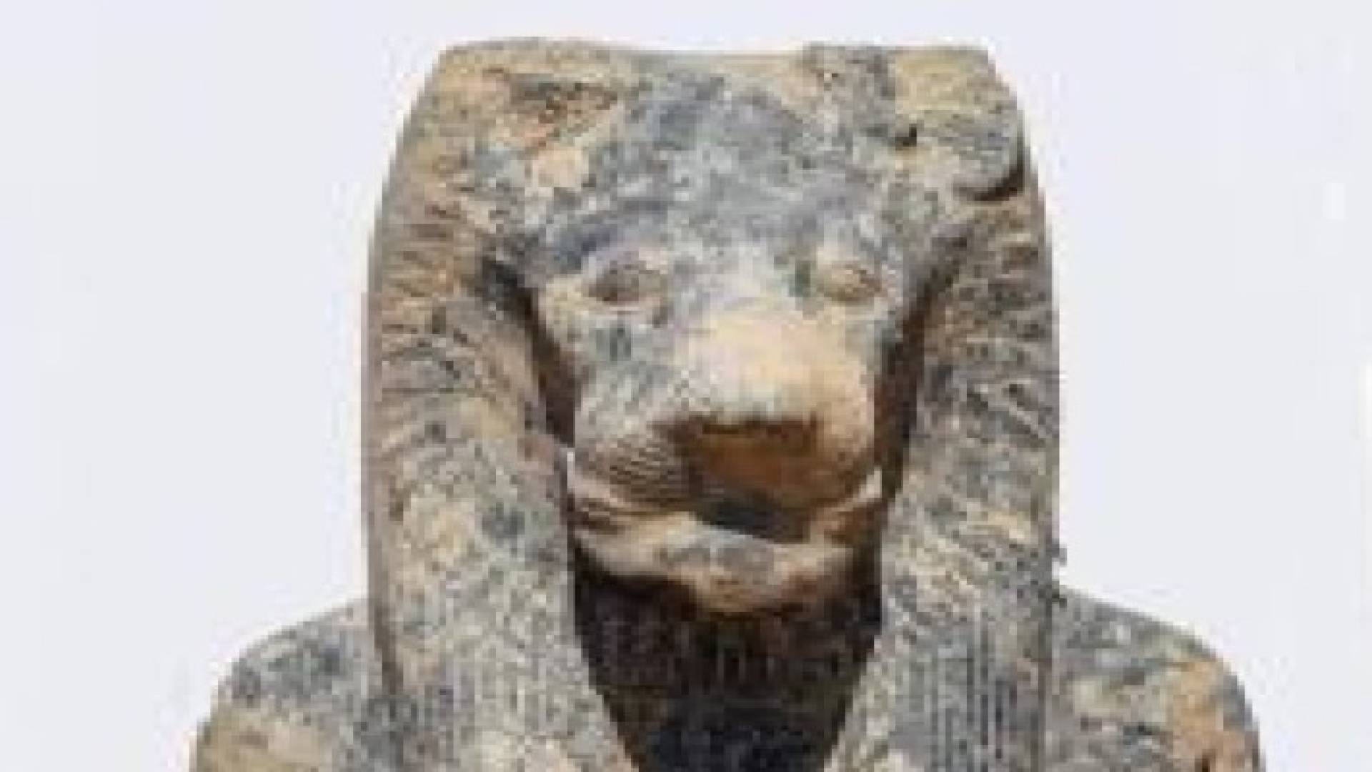 اكتشاف إلهة مصرية..رأسها لبؤة وجسمها امرأة