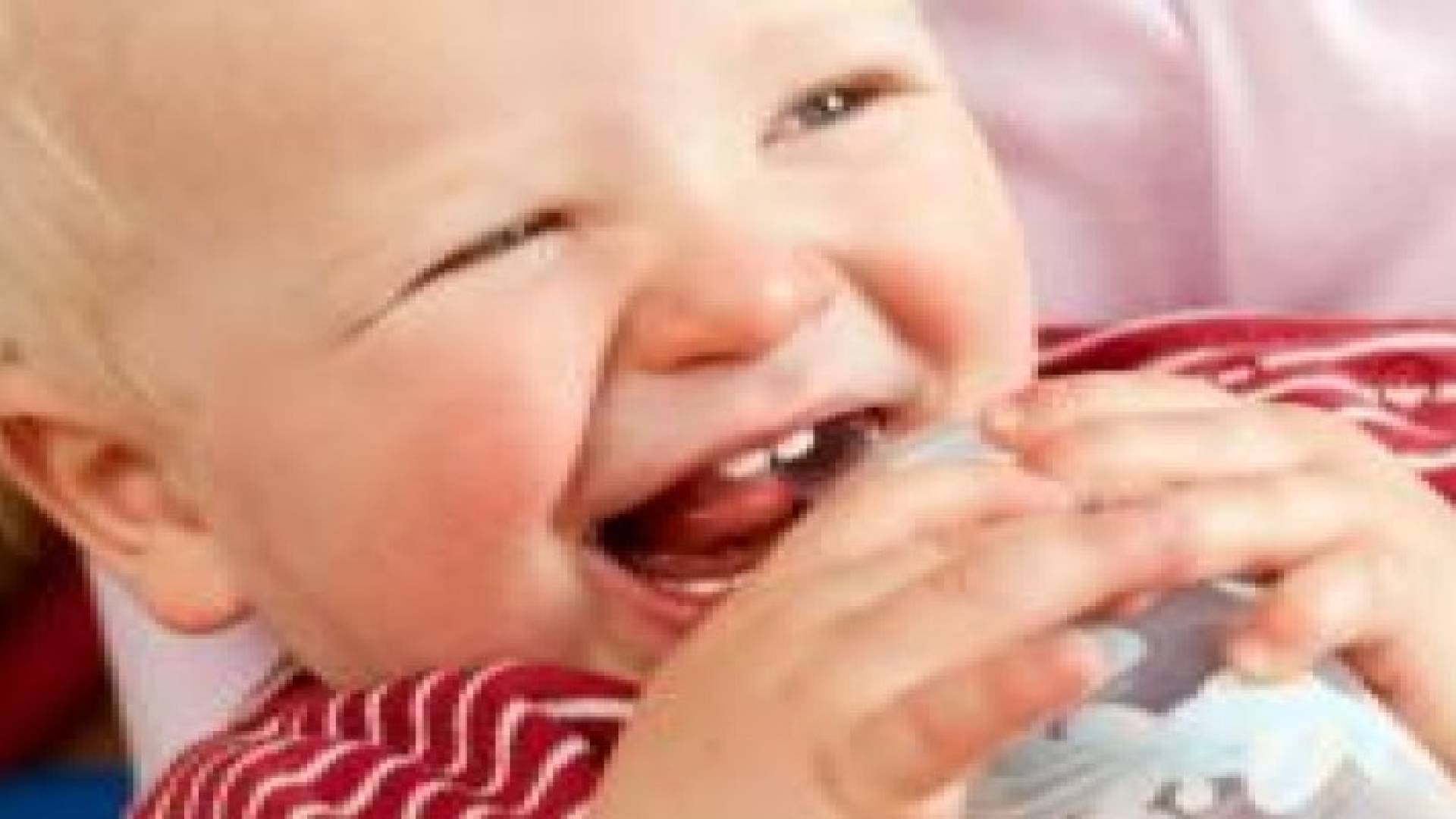 بثور الفم لا تصاحب التسنين‬