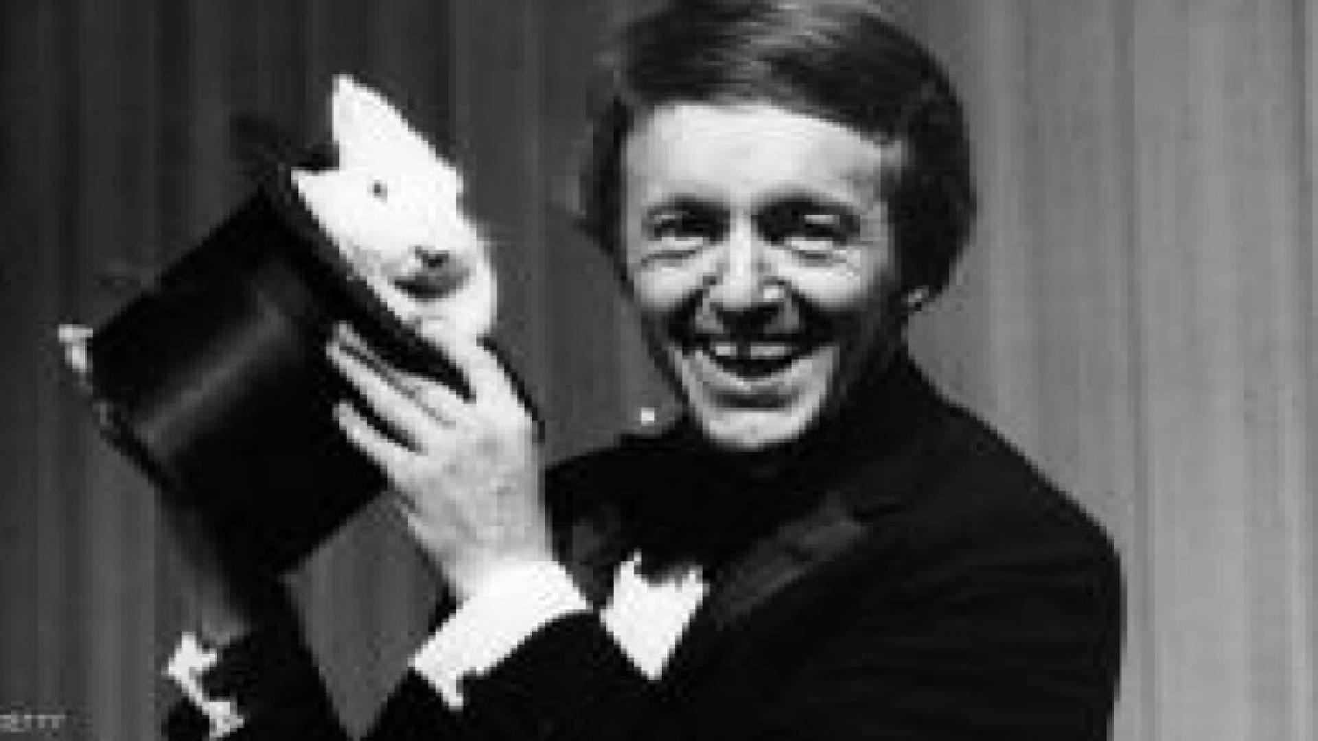 وفاة البريطاني الذي سحر الملايين