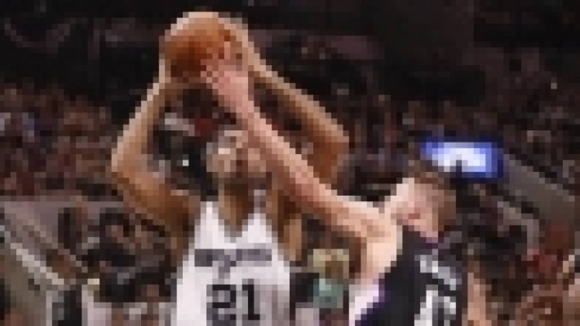 دوري السلة الأمريكي: ليونارد يقود سبيرز لسحق كليبرز