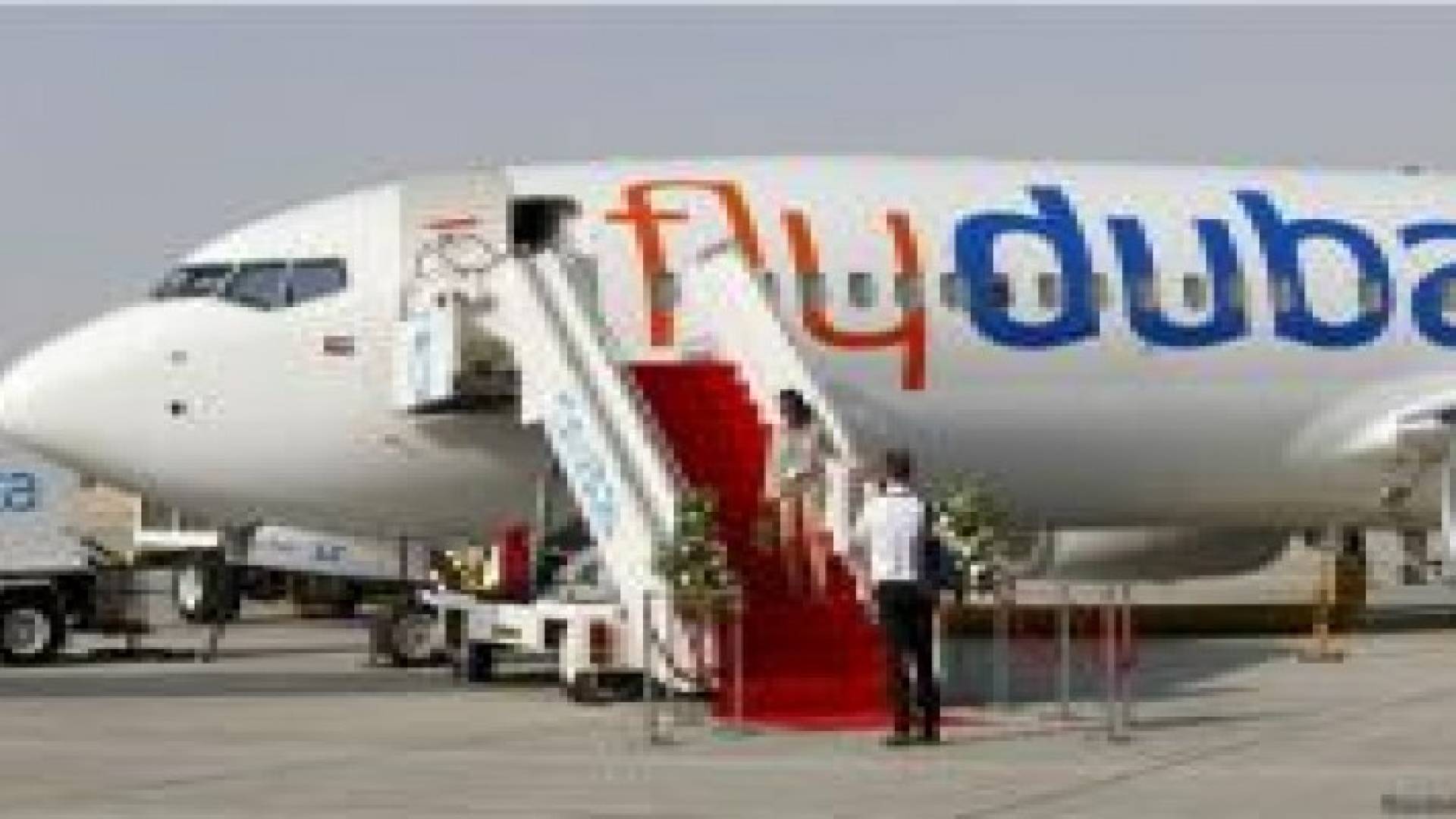 بالفيديو : مقتل 62 شخصا في تحطم طائرة ركاب لشركة فلاي دبي جنوبي روسيا