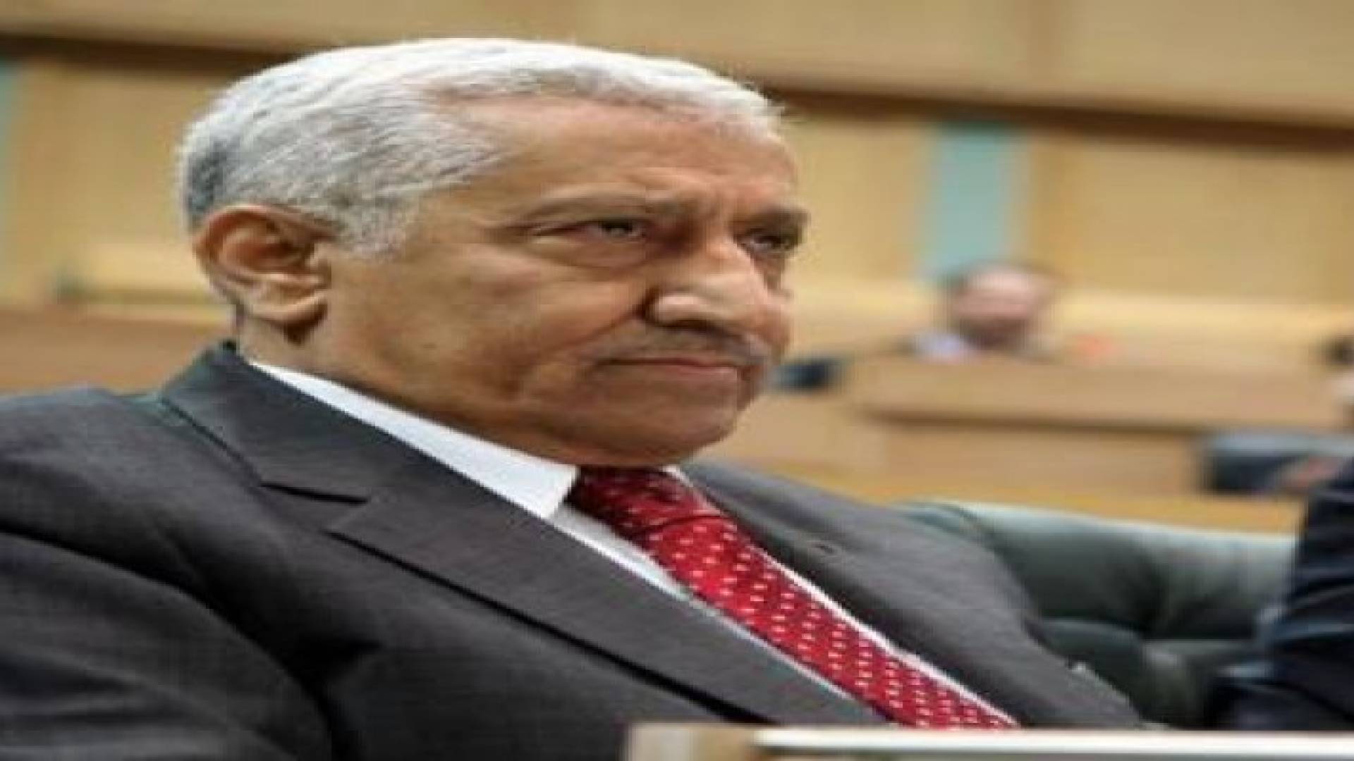 النسور يفتتح مستشفى الخنساء بمنطقة ماركا