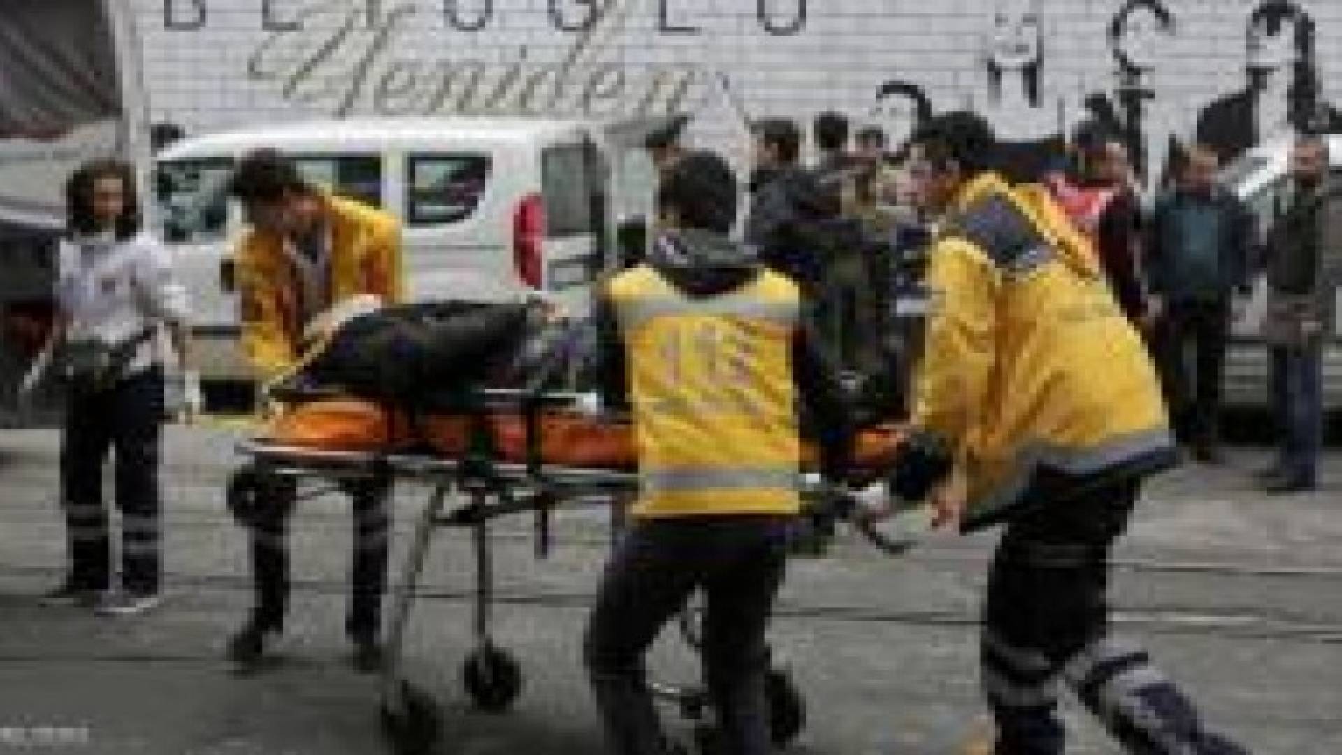 الحكومة تدين تفجير اسطنبول وتعتبره " حادث جبان "