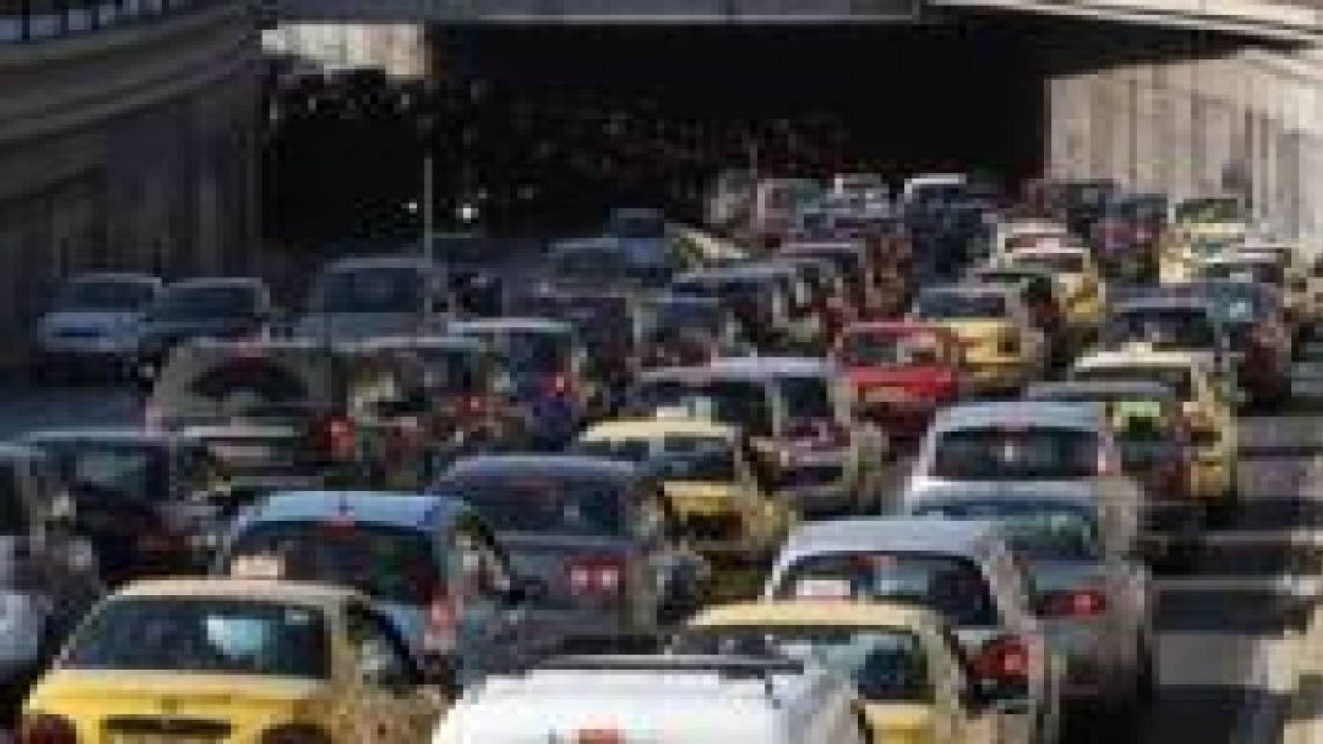 عدد المركبات في الاردن يعادل 61 % من عدد السواقين