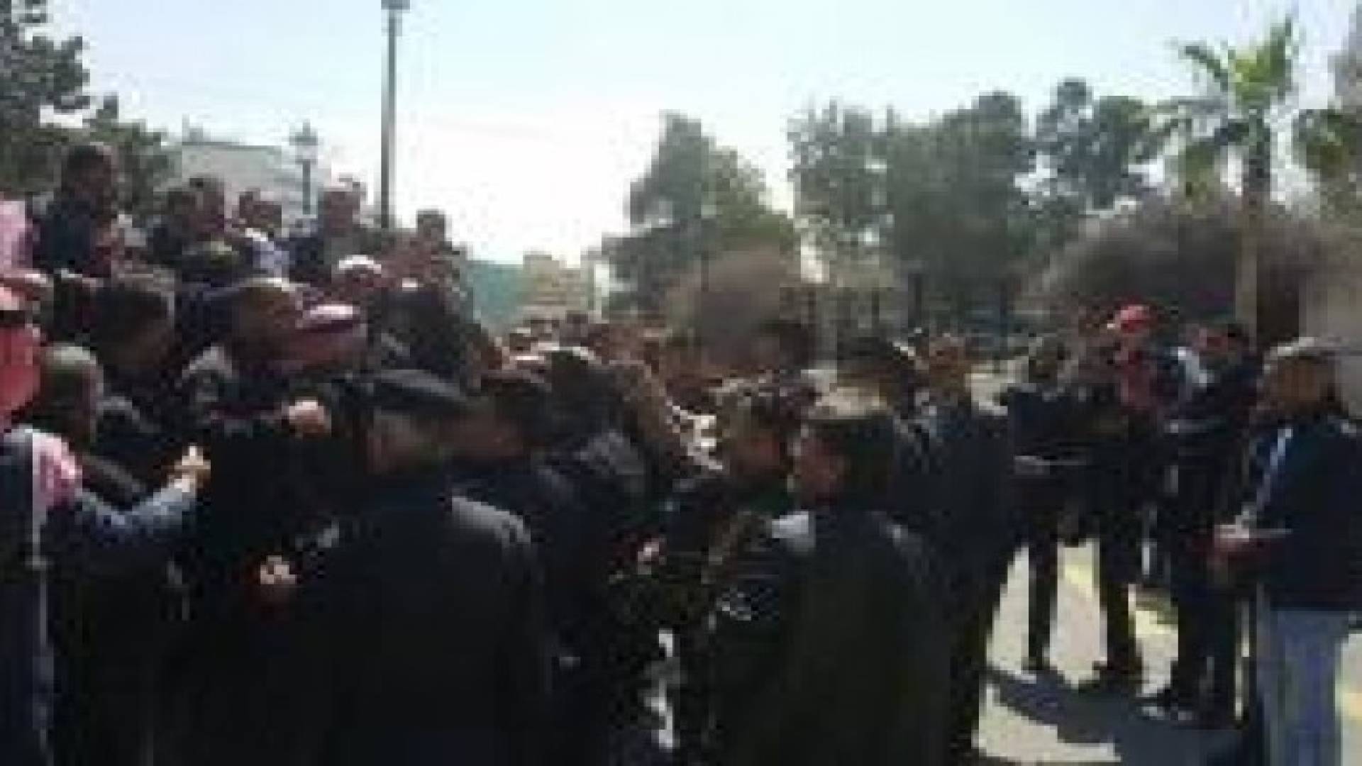 اصحاب الباصات يهدد بالتوقف عن العمل في كل المملكة