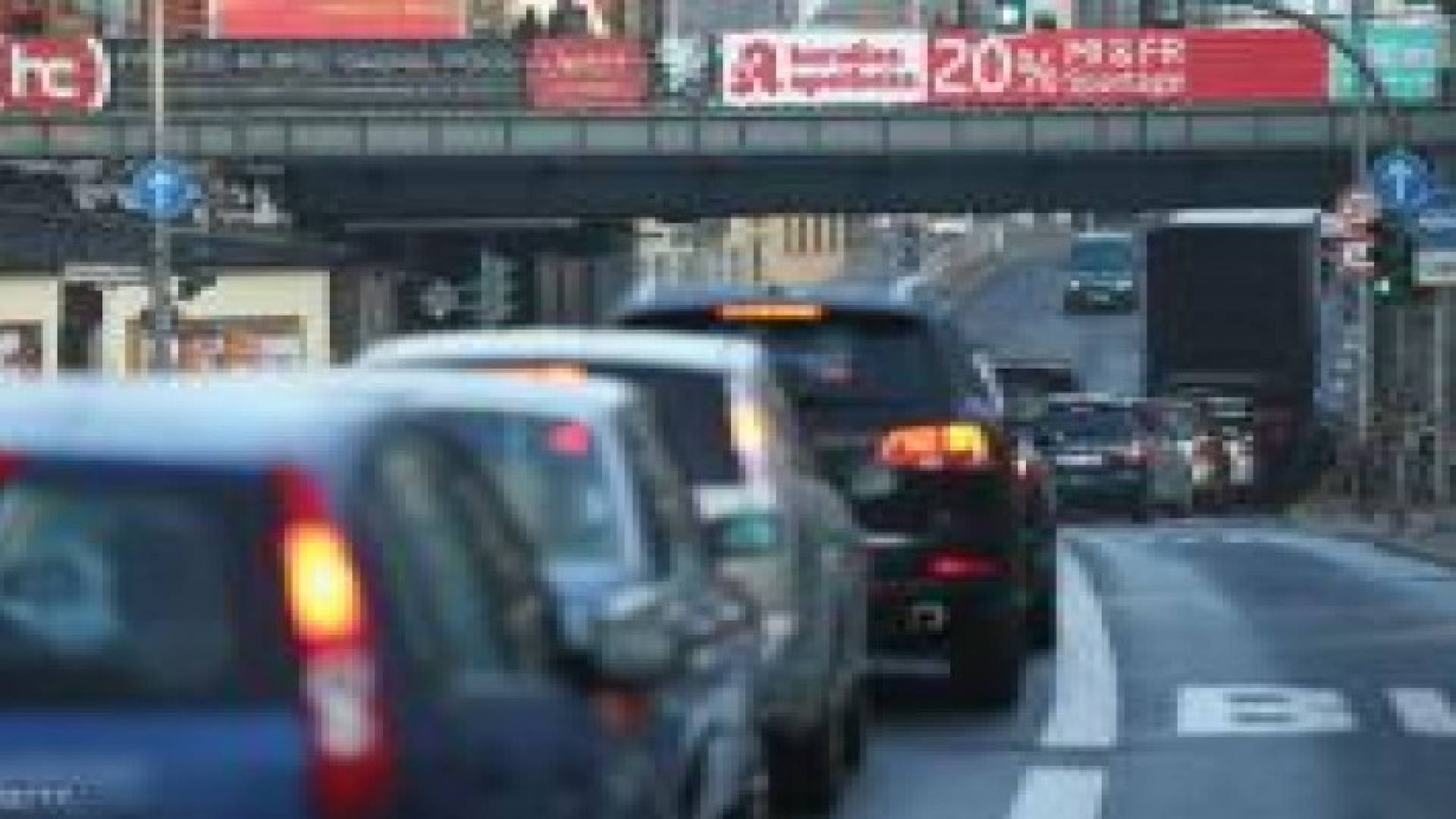 دراسة: الذهاب للعمل بالسيارة يزيد الوزن