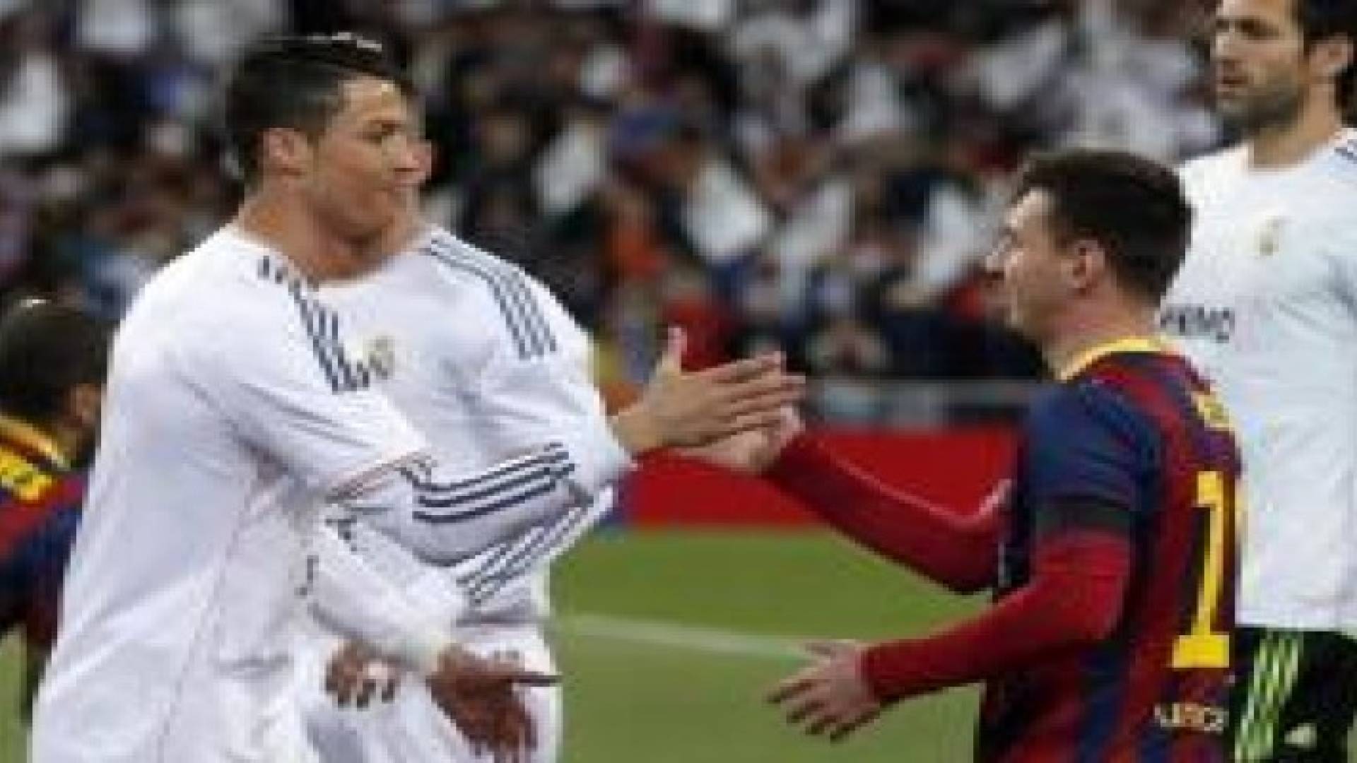 ميسي: لا أقارن نفسي برونالدو