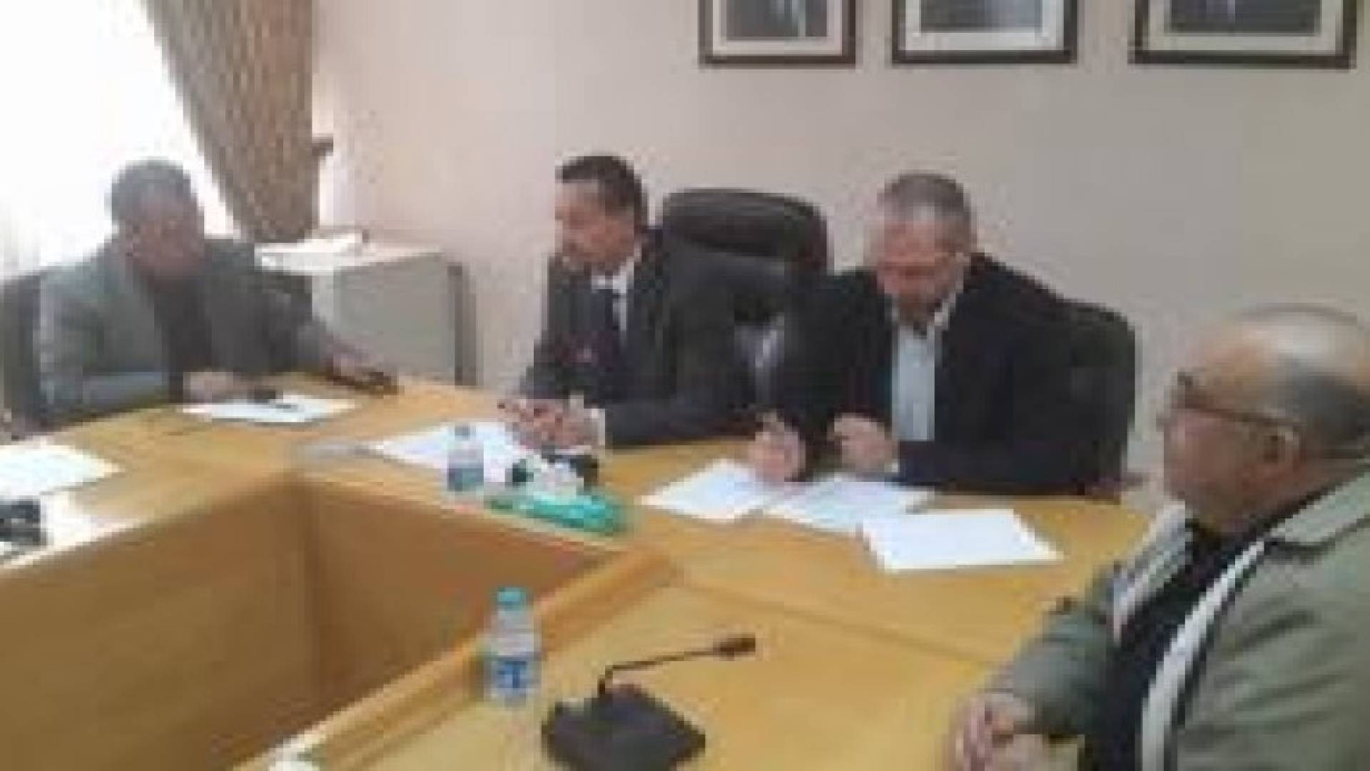 "الإدارية النيابية " تناقش مطالب موظفي الفئة الثالثة