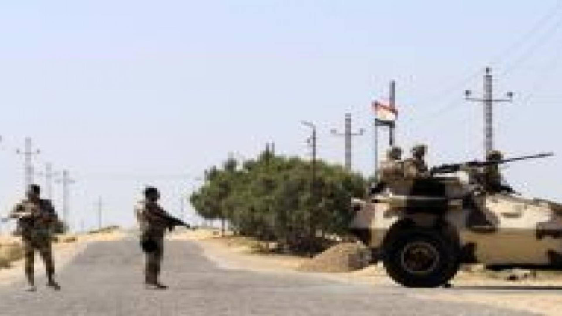 الجيش المصري يقتل 40 مسلحا ويعتقل قياديين بسيناء