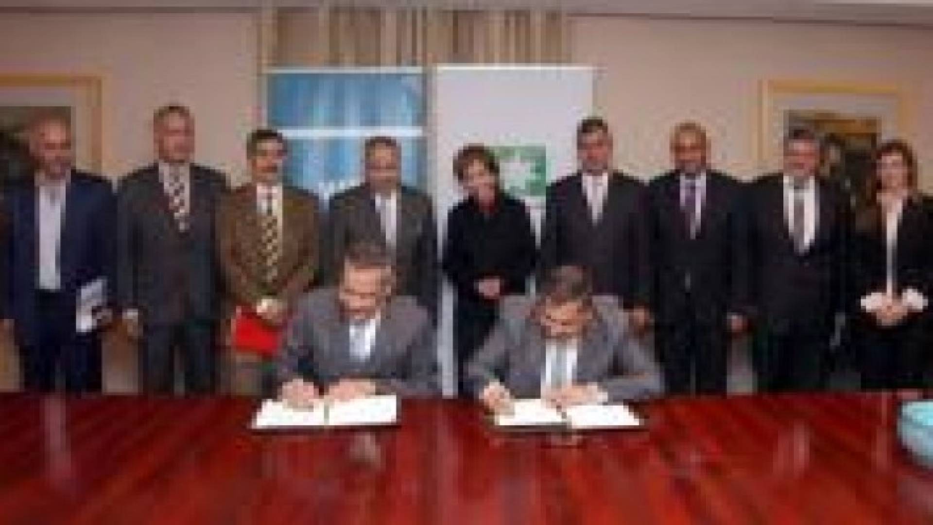 "الوطني لمكافحة الجوع"و "برنامج الاغذية العالمي" يوقعان اتفاقية