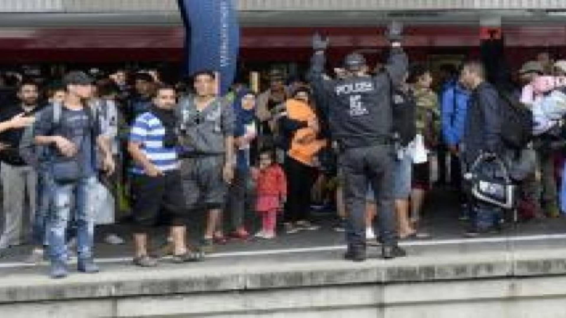 ألمانيا تريد من اللاجئين الاندماج لعدم خسارة حق الإقامة الدائمة