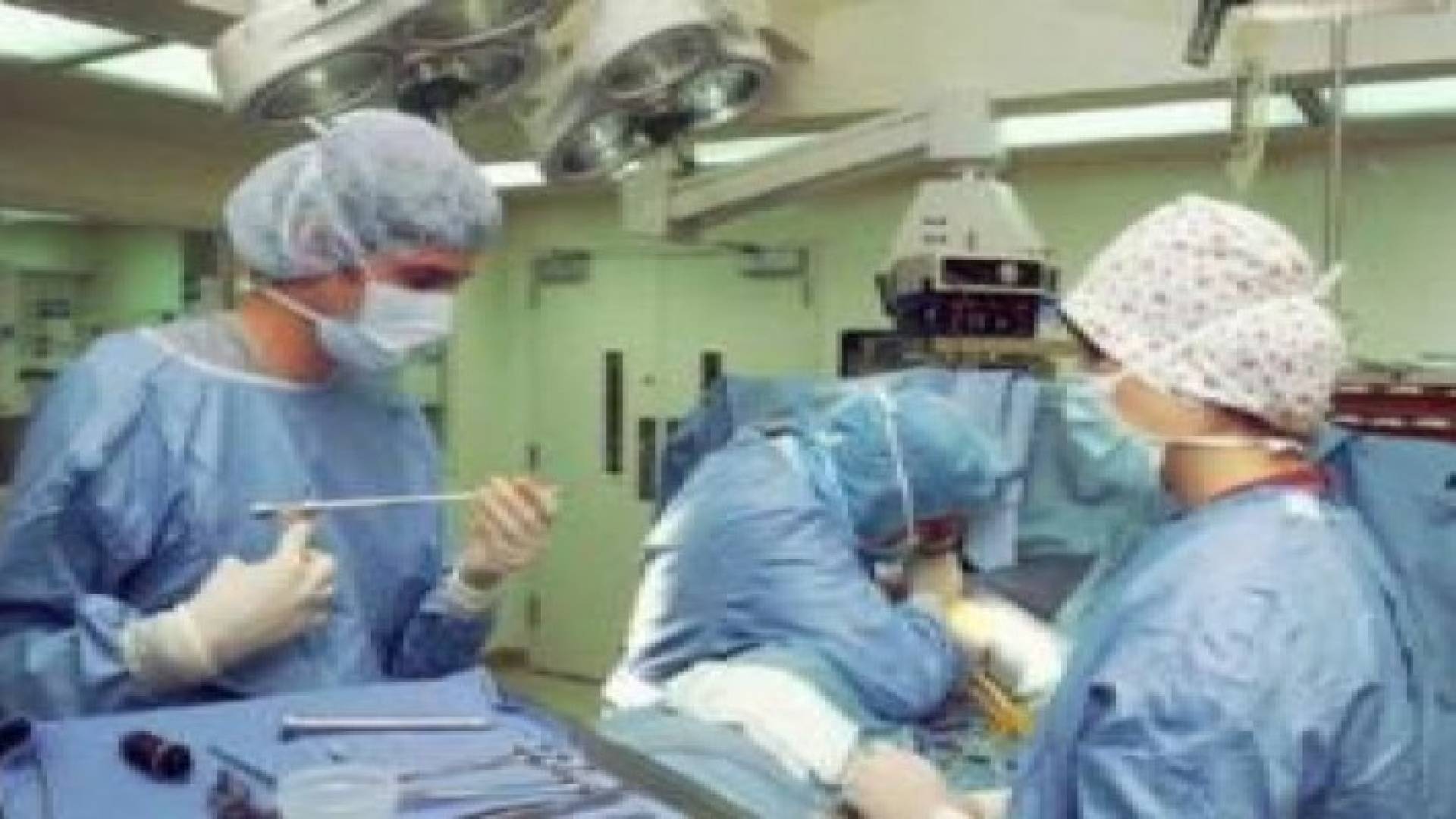 قوات الأمن الإيطالية تعتقل ممرضة يشتبه بقتلها 13 مريضا