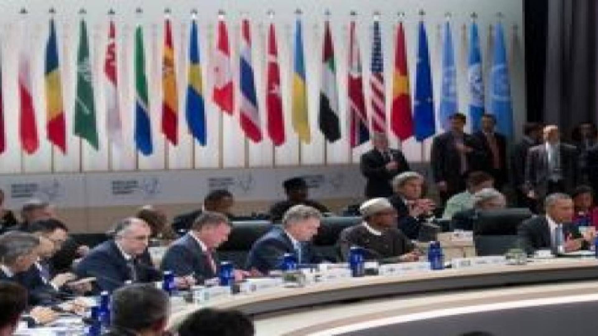 الملك يشارك في الجلسة الختامية لقمة الأمن النووي