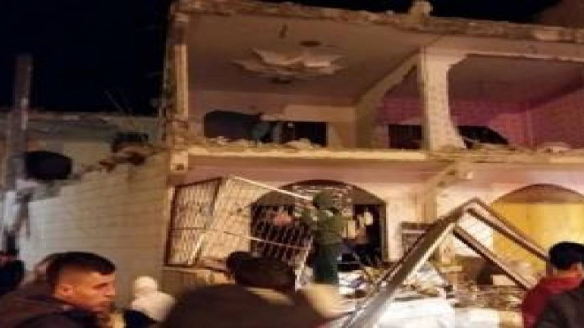 الاحتلال يهدم منازل ثلاثة شهداء في قباطية
