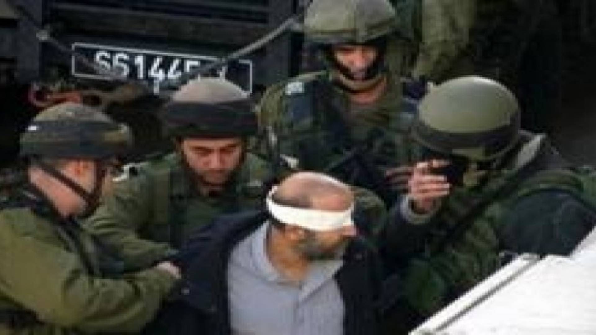 اعتقالات بالضفة بينها قياديان بحماس وأقارب شهداء