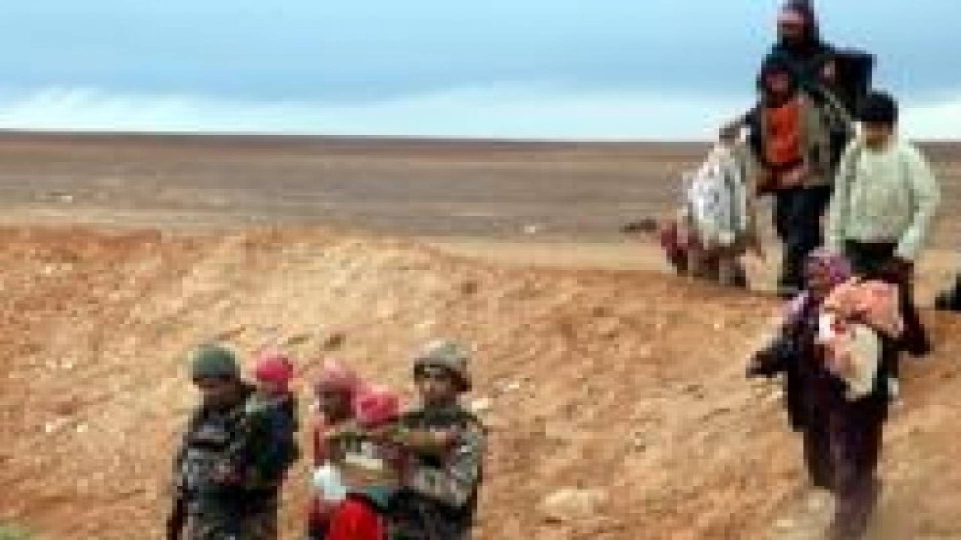 "حرس الحدود " تستقبل 203 لاجئين سوريين