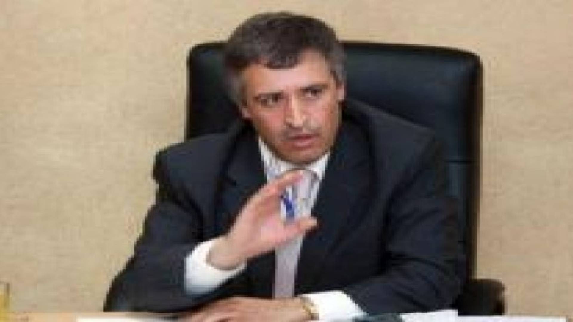 القطامين يؤكد اهمية التدريب وفقا لاحتياجات العمل