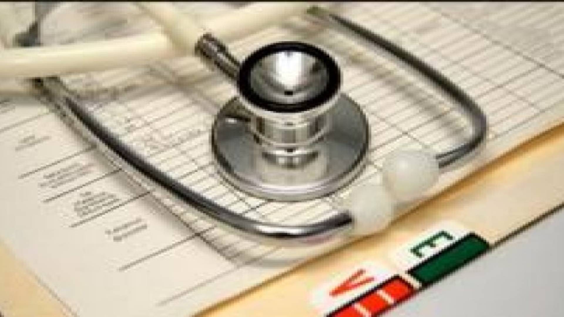 781 طبيبا وطبيبة تقدموا لـ " البورد " نجح منهم 329 فقط