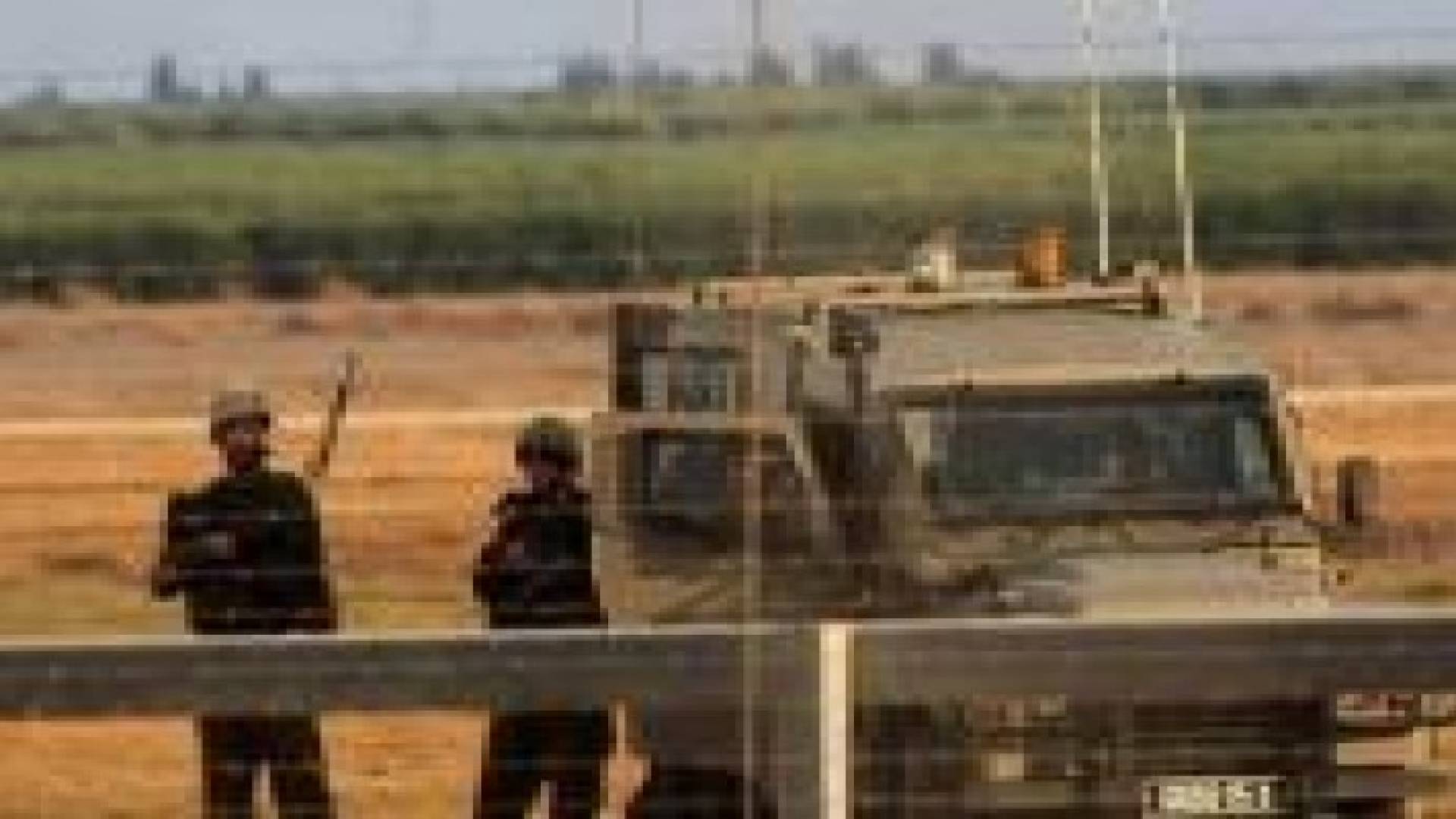 انفجار عبوة بجرافة للاحتلال على حدود غزة