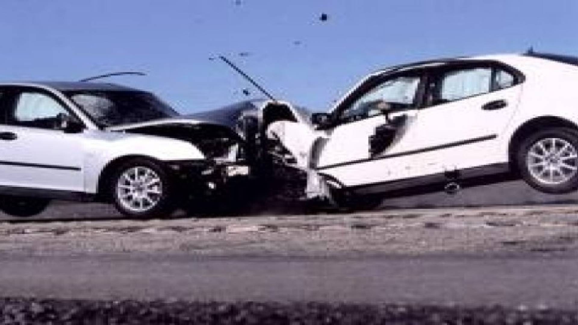 وفاة وإصابتان بتصادم مركبتين في العاصمة عمان