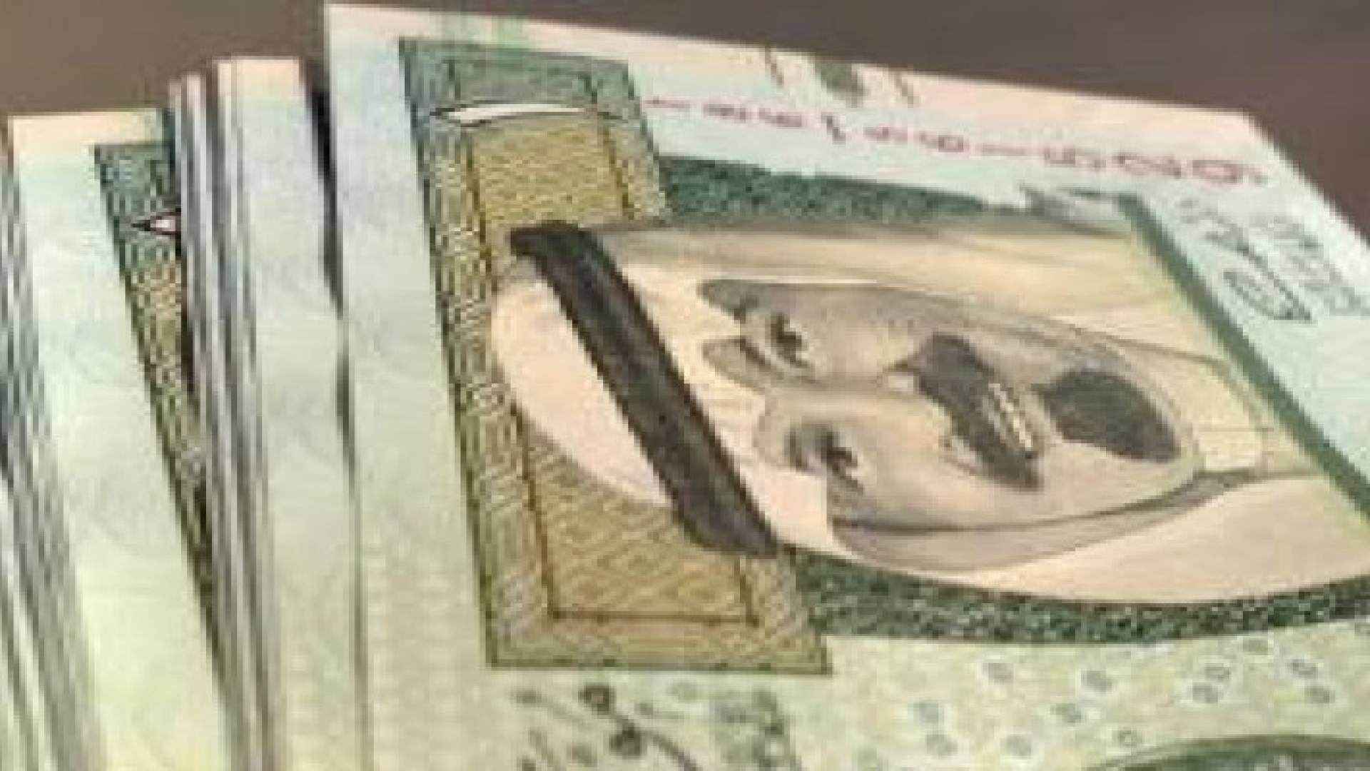 دول الخليج ستقترض حتى 390 مليار دولار بحلول 2020