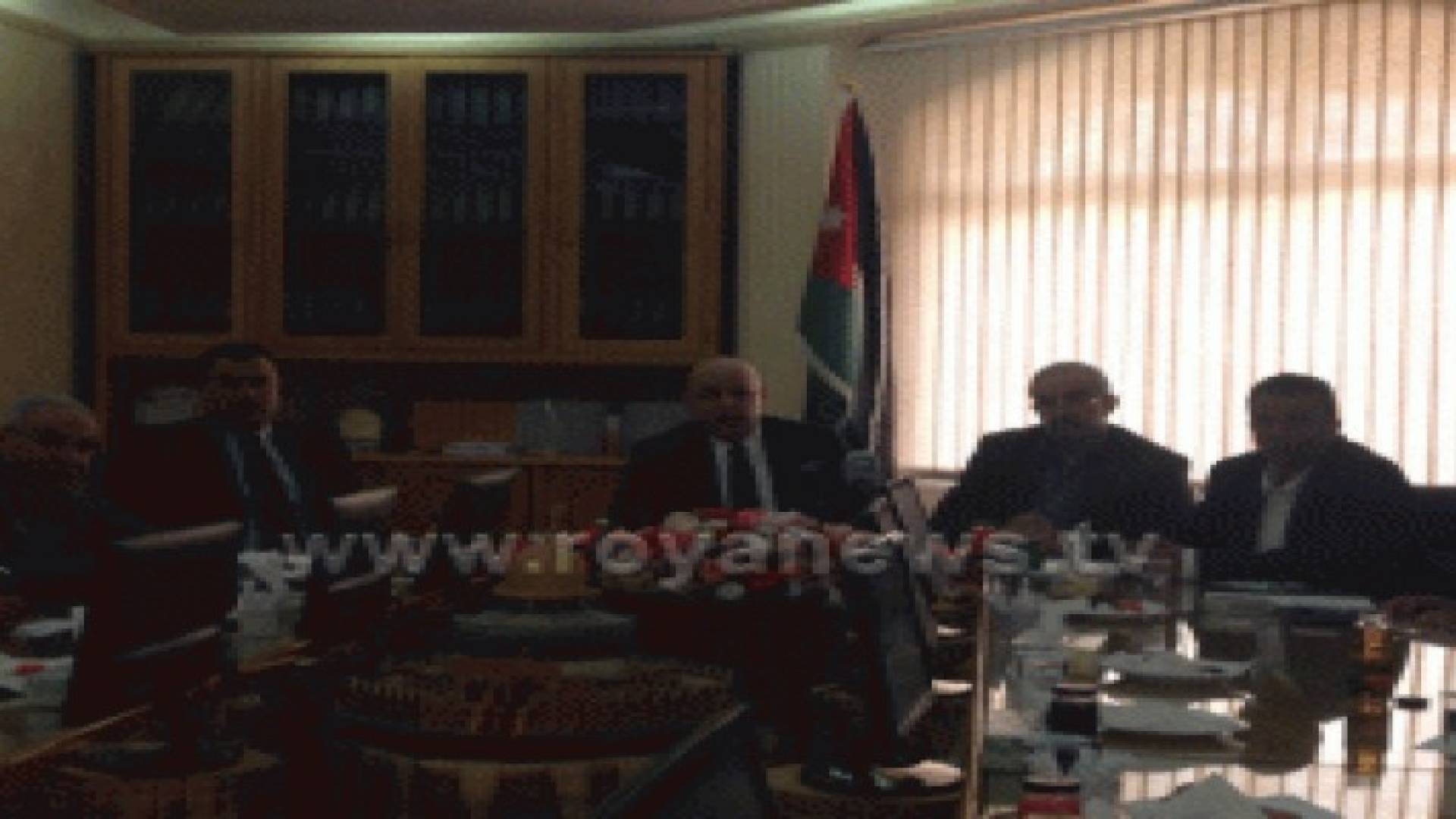 نقابة الانشاءات: رفع ضريبة الدخل على القطاع يضر 140 مهنة.. وطرد للاستثمار