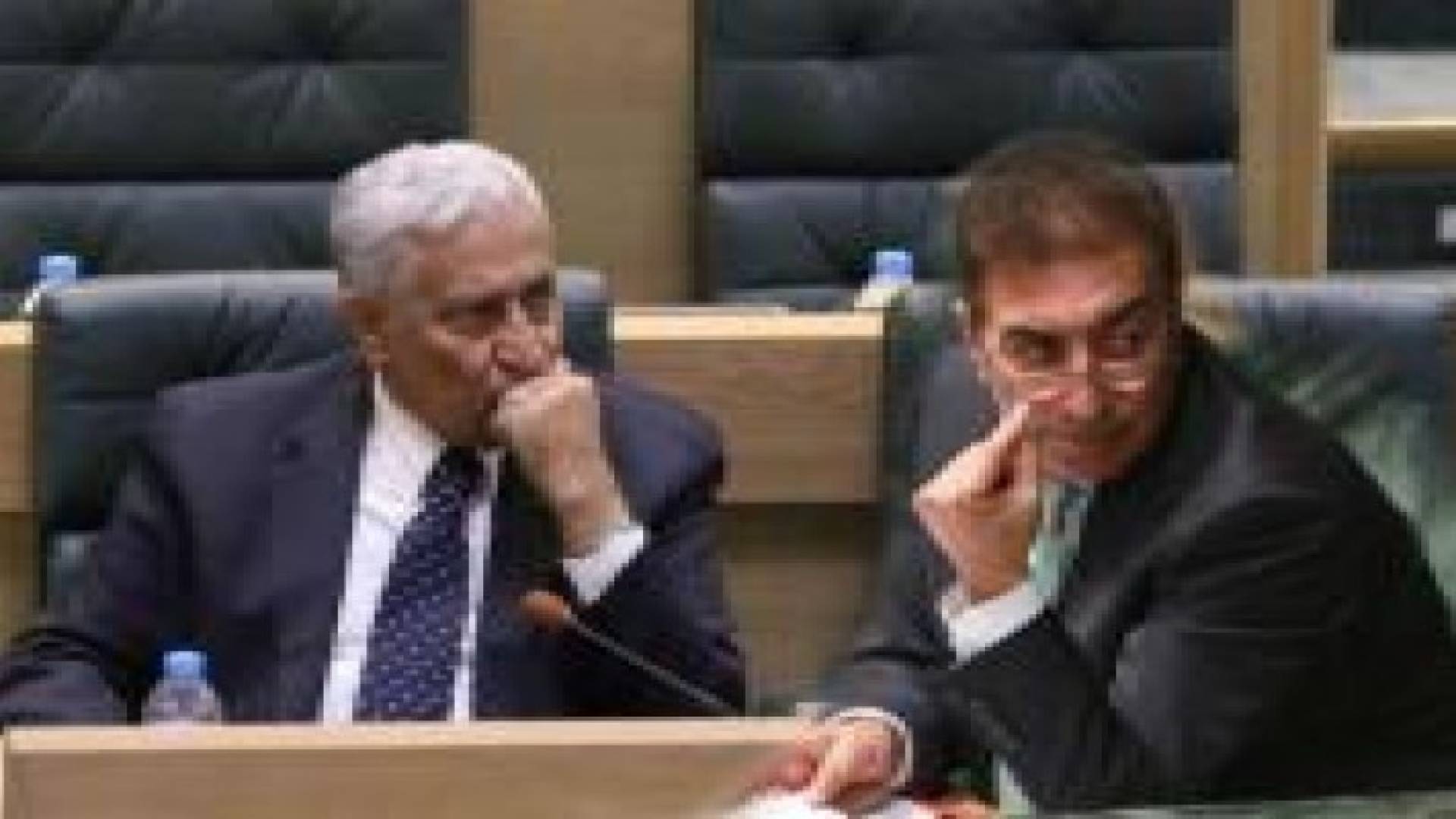 تعيينات " النواب " تضم 109 من أبناء النواب وأقارب لهم