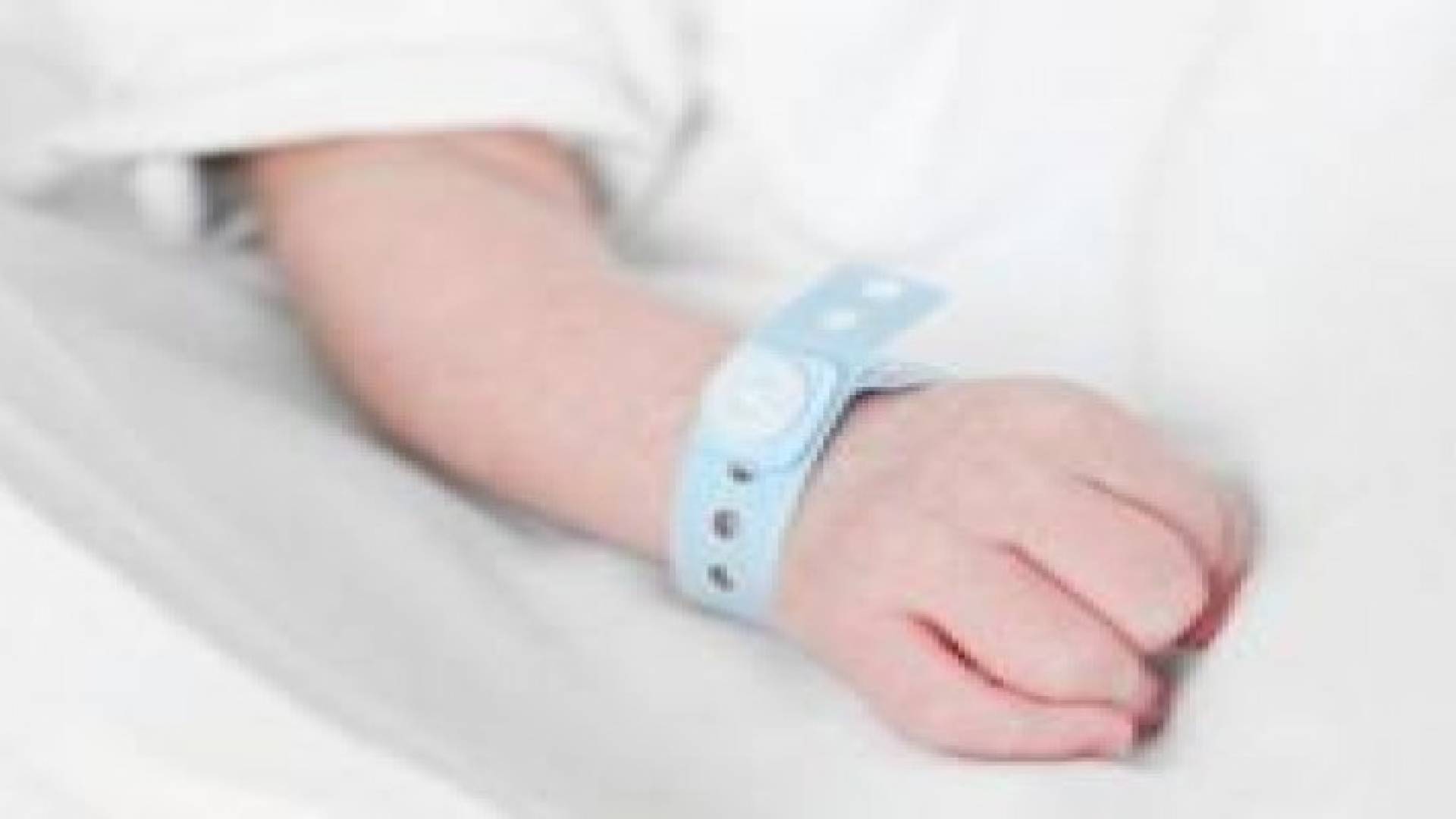 العثور على جثة لقيط بجبل عمان