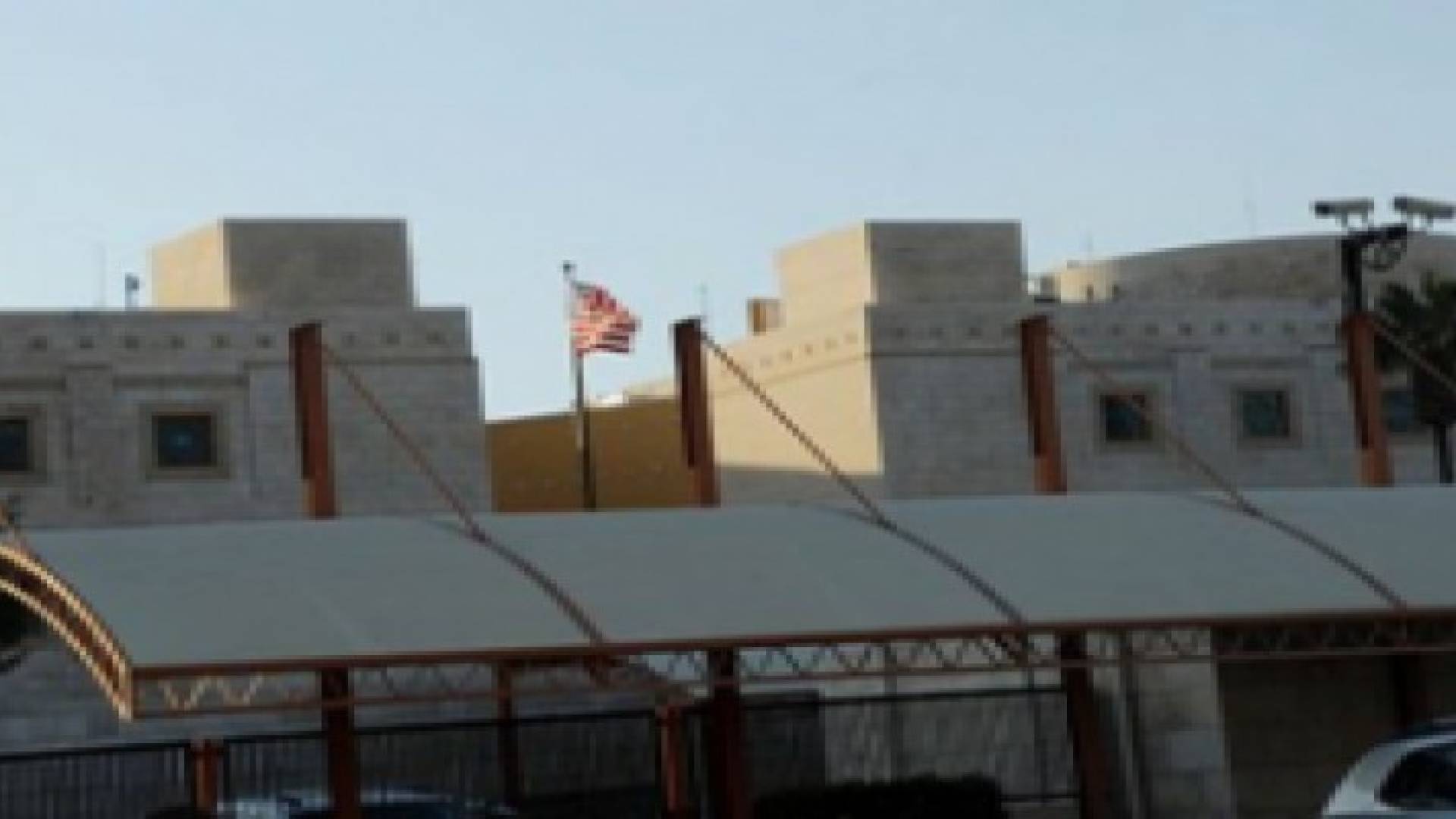 وفاة عنصر سلاح جو أميركي بالأردن.. والسفارة تحقق