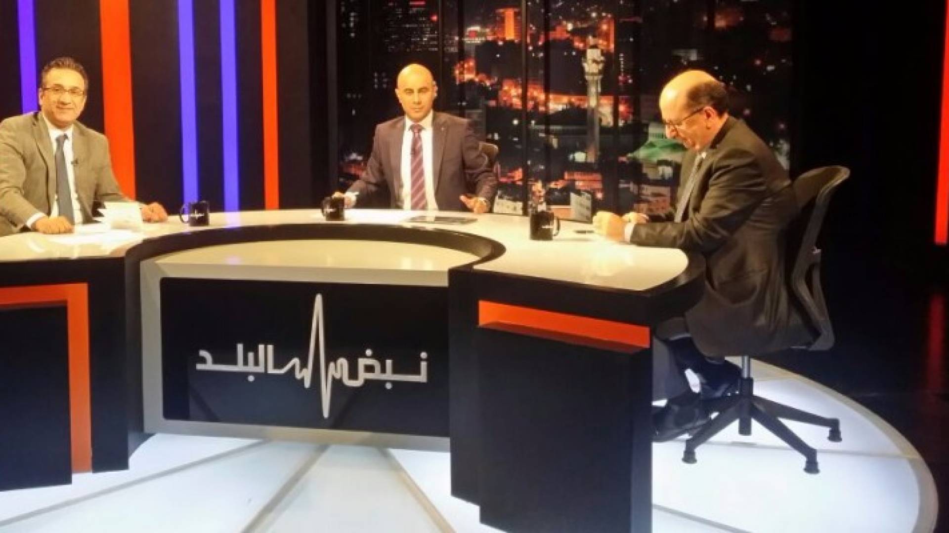 التعديلات الدستورية والحكومية على طاولة نبض البلد
