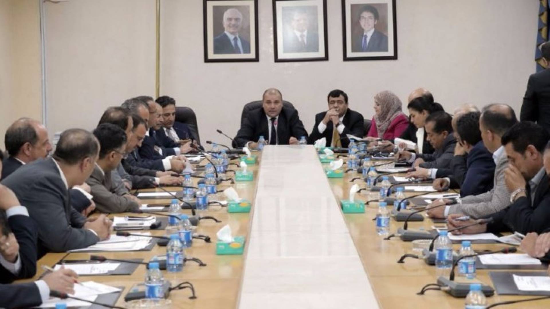 اللجنة القانونية النيابية تواصل مناقشة مشروع "التعديلات الدستورية"