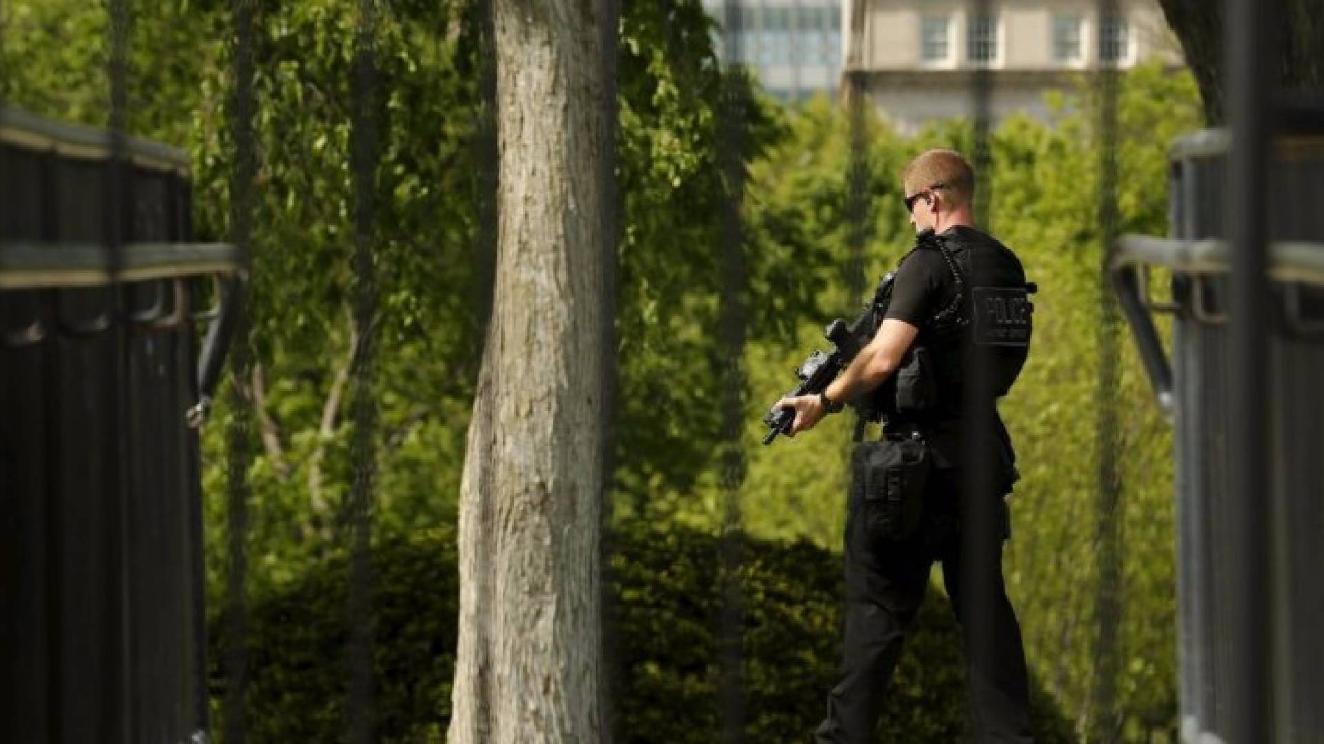 "حادث سطو" يغلق البيت الأبيض 20 دقيقة