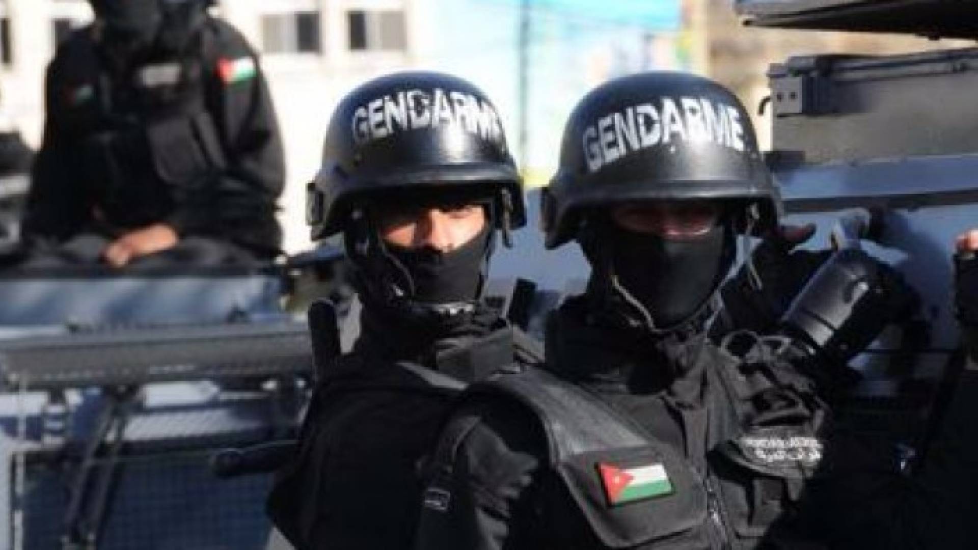 مطاردة واطلاق نار  واحباط عملية تسليم مخدرات في الصويفية