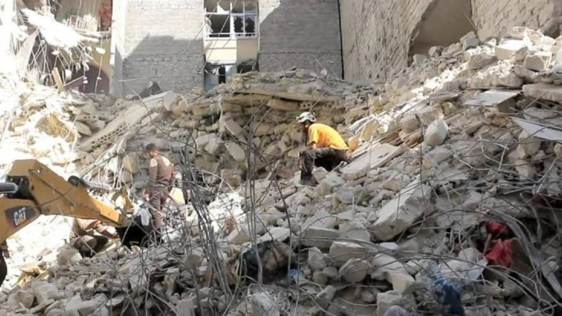  الغارة الجوية نفذتها القوات الحكومية على مستشفى بحلب