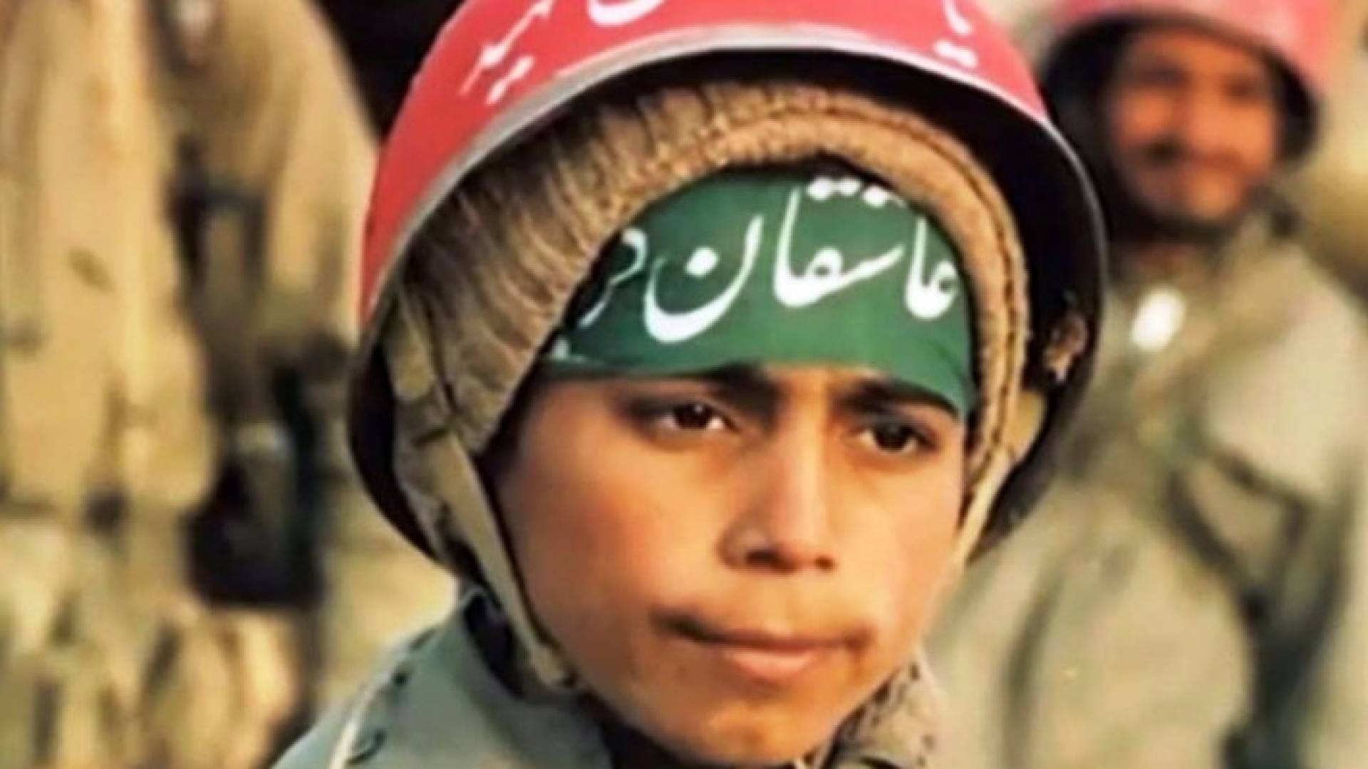 التلفزيون الإيراني يدعو لتجنيد الأطفال لحماية الأسد
