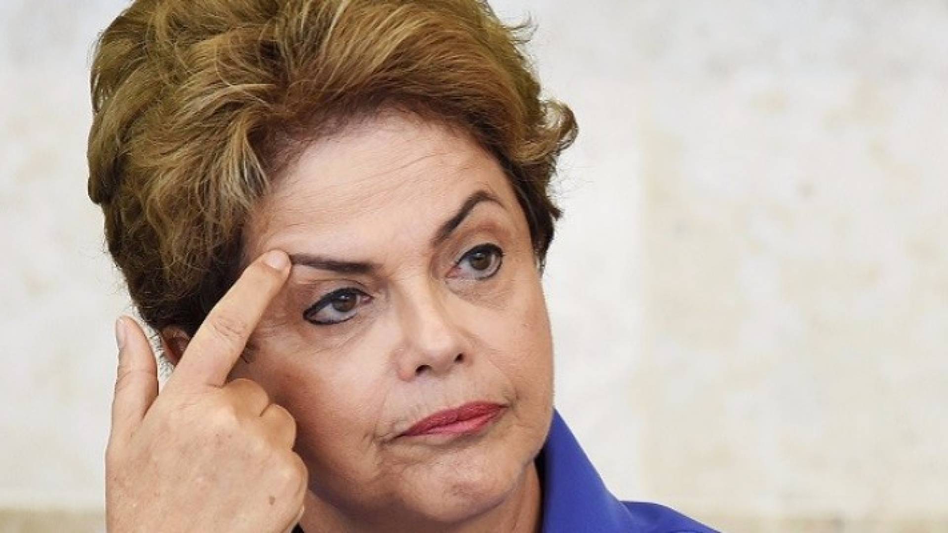 روسيف تبدأ مسيرة الوداع الطويلة قبل إقالتها المرجحة