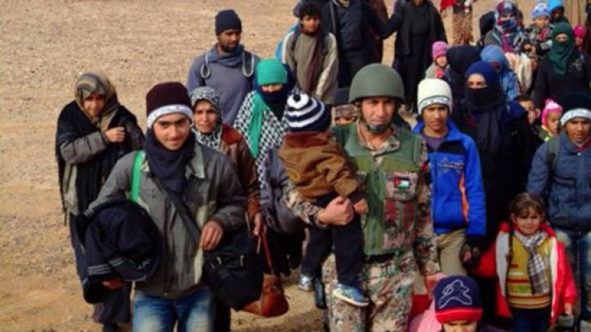 حرس الحدود يستقبل لاجئين سوريين 