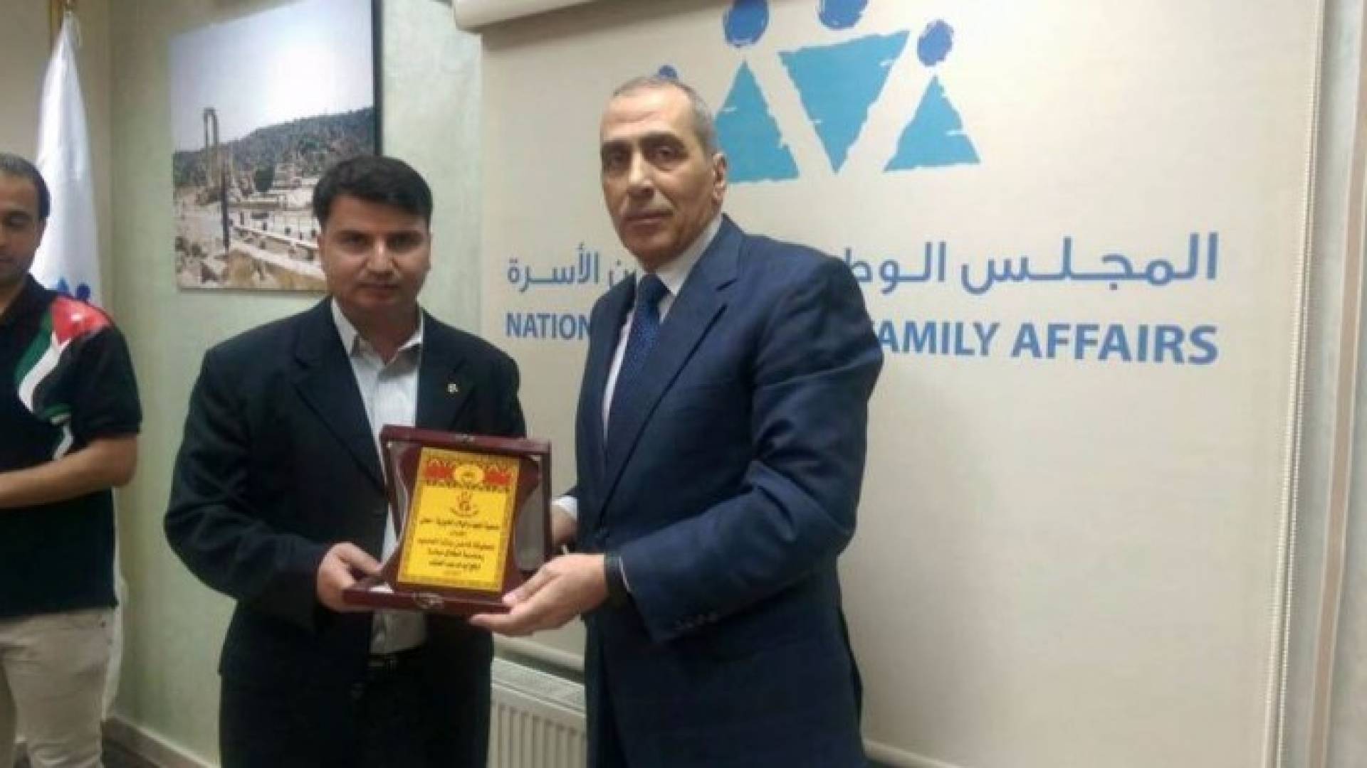 اطلاق مبادرة "ارفع ايدك ضد العنف" في عمانم