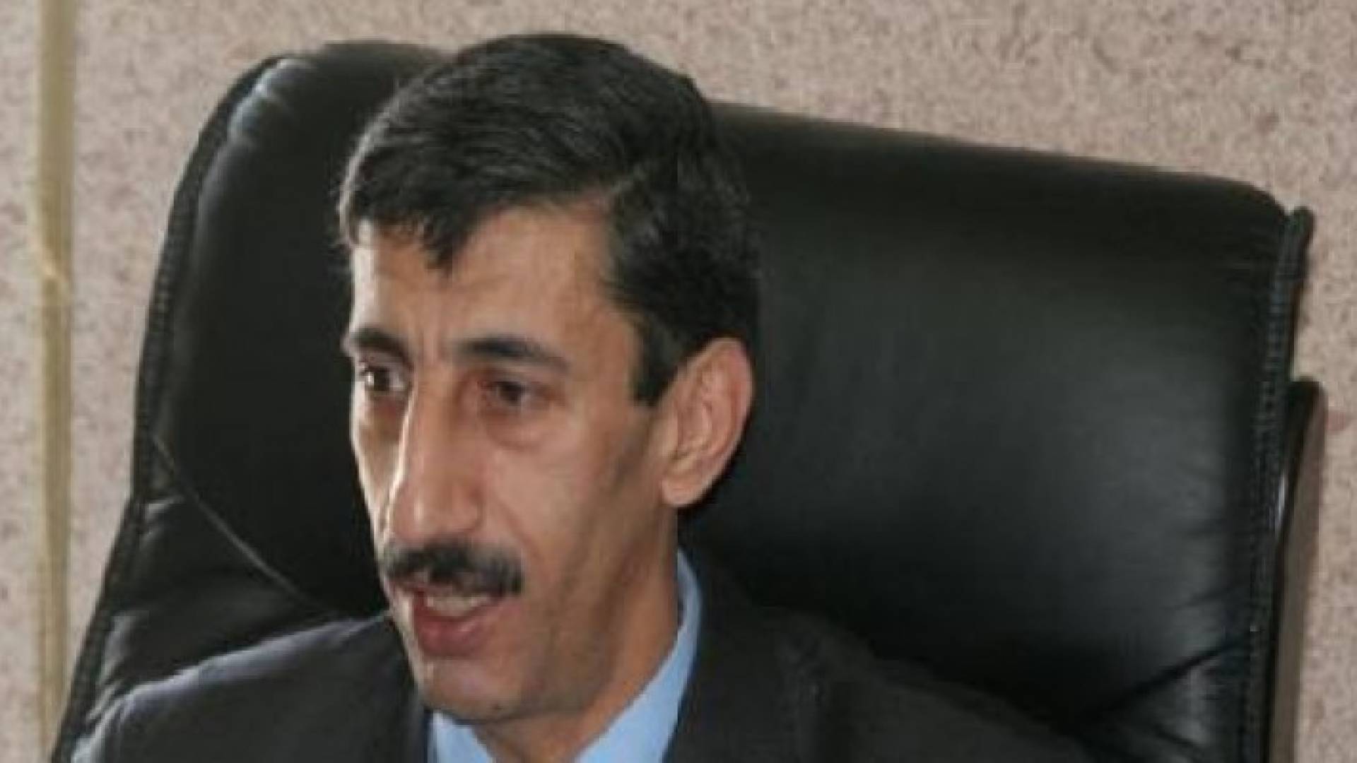 برنامج للممرضين يسمح باخذ اجازة بدون راتب للعمل بالقطاع الخاص