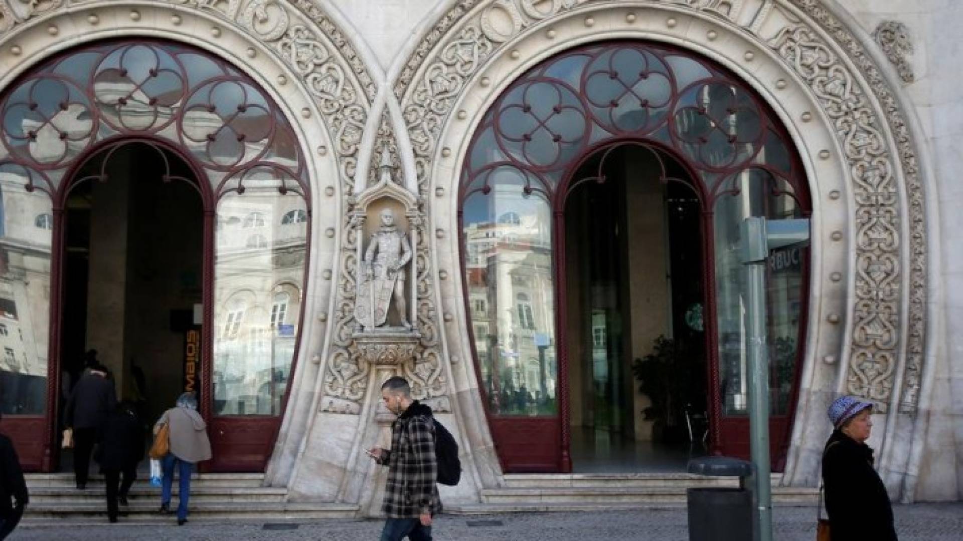  تمثال الملك سيباستيان الأول في لشبونة